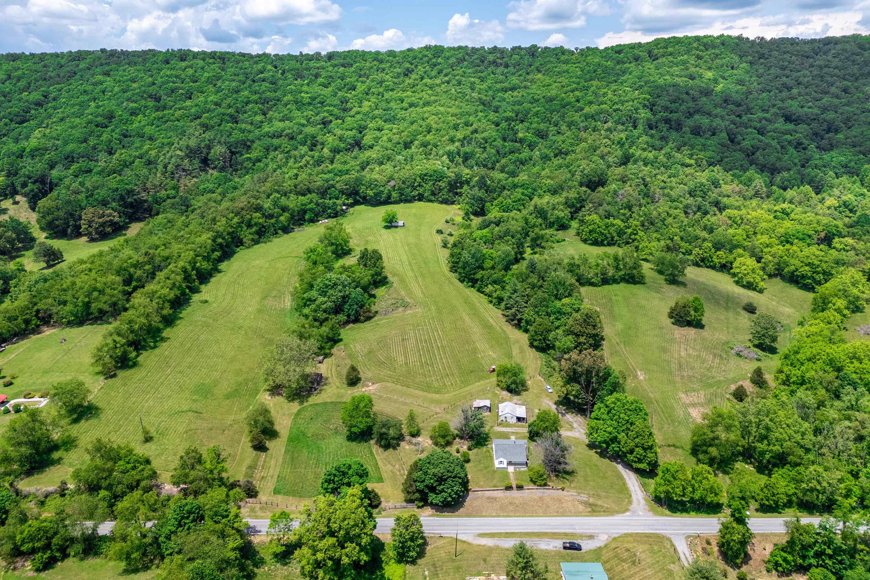 10653 E Blue Grass Trail Bland VA 24315