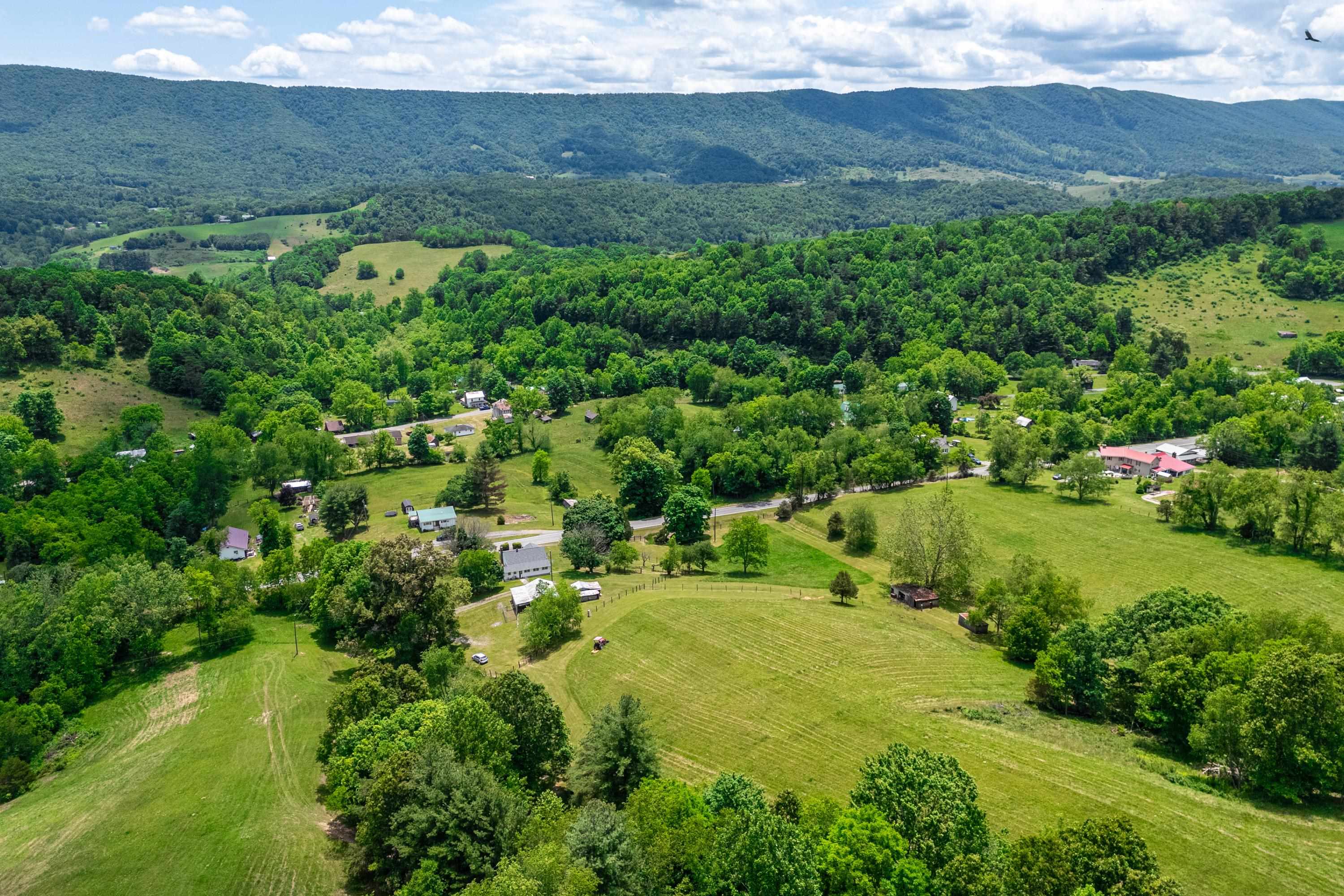 10653 E Blue Grass Trail Bland VA 24315