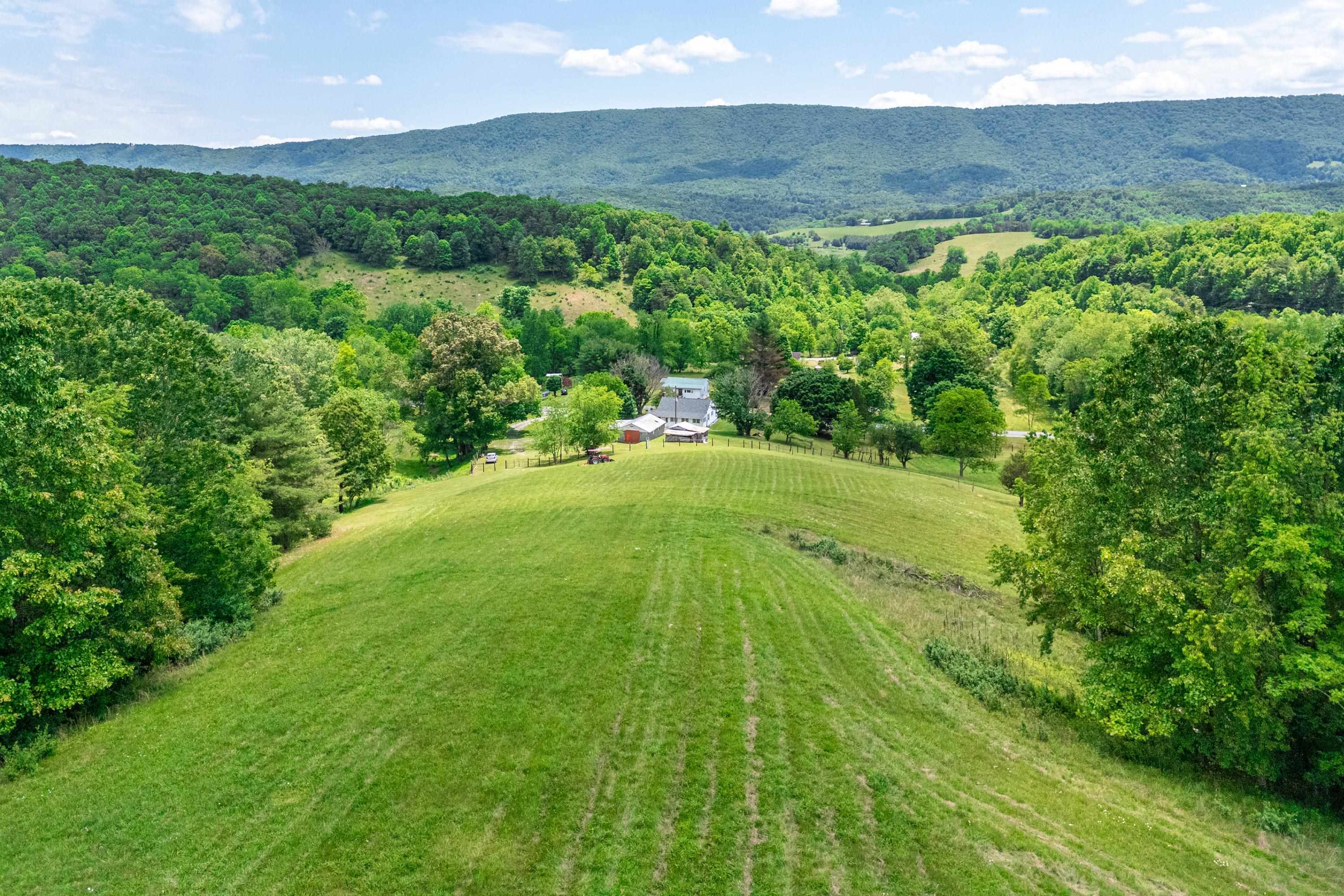 10653 E Blue Grass Trail Bland VA 24315