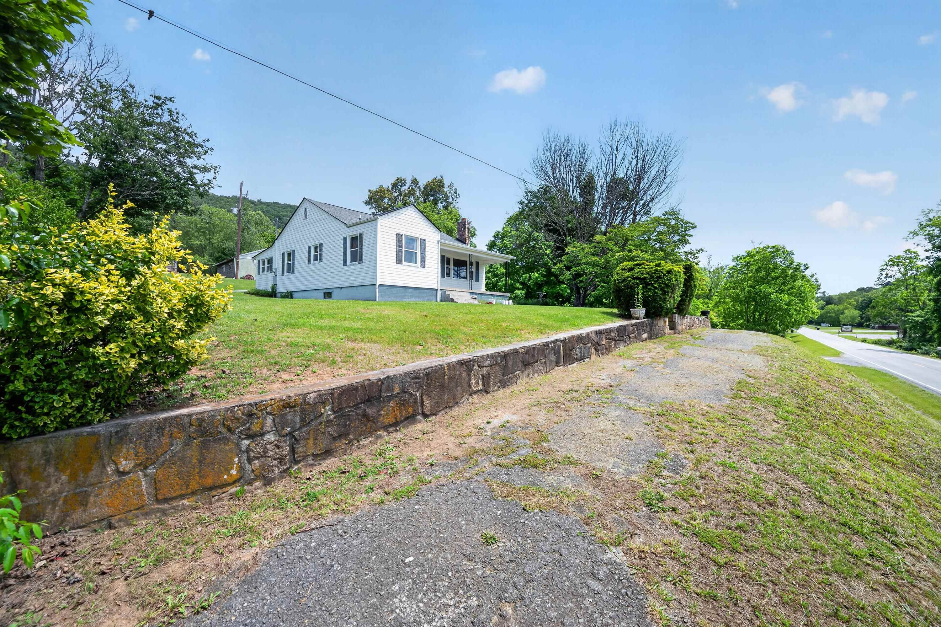10653 E Blue Grass Trail Bland VA 24315