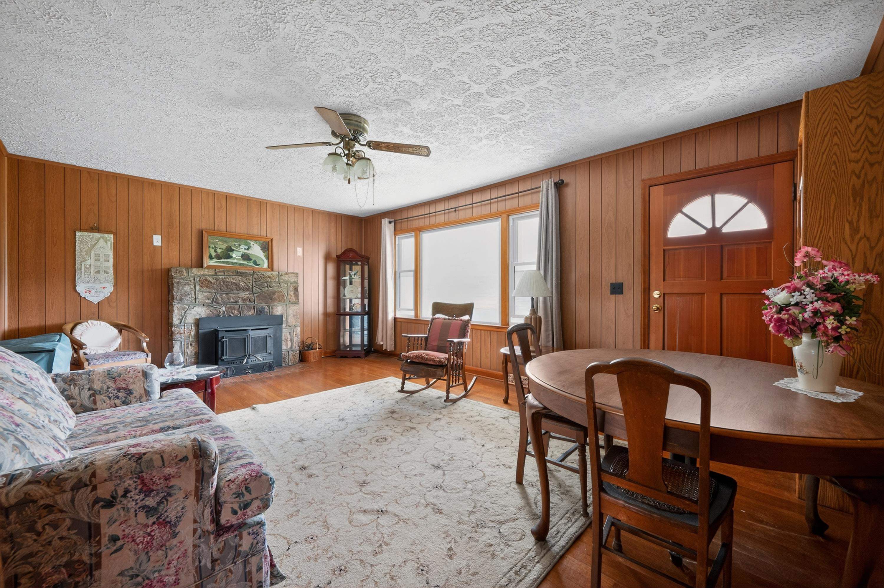 10653 E Blue Grass Trail Bland VA 24315
