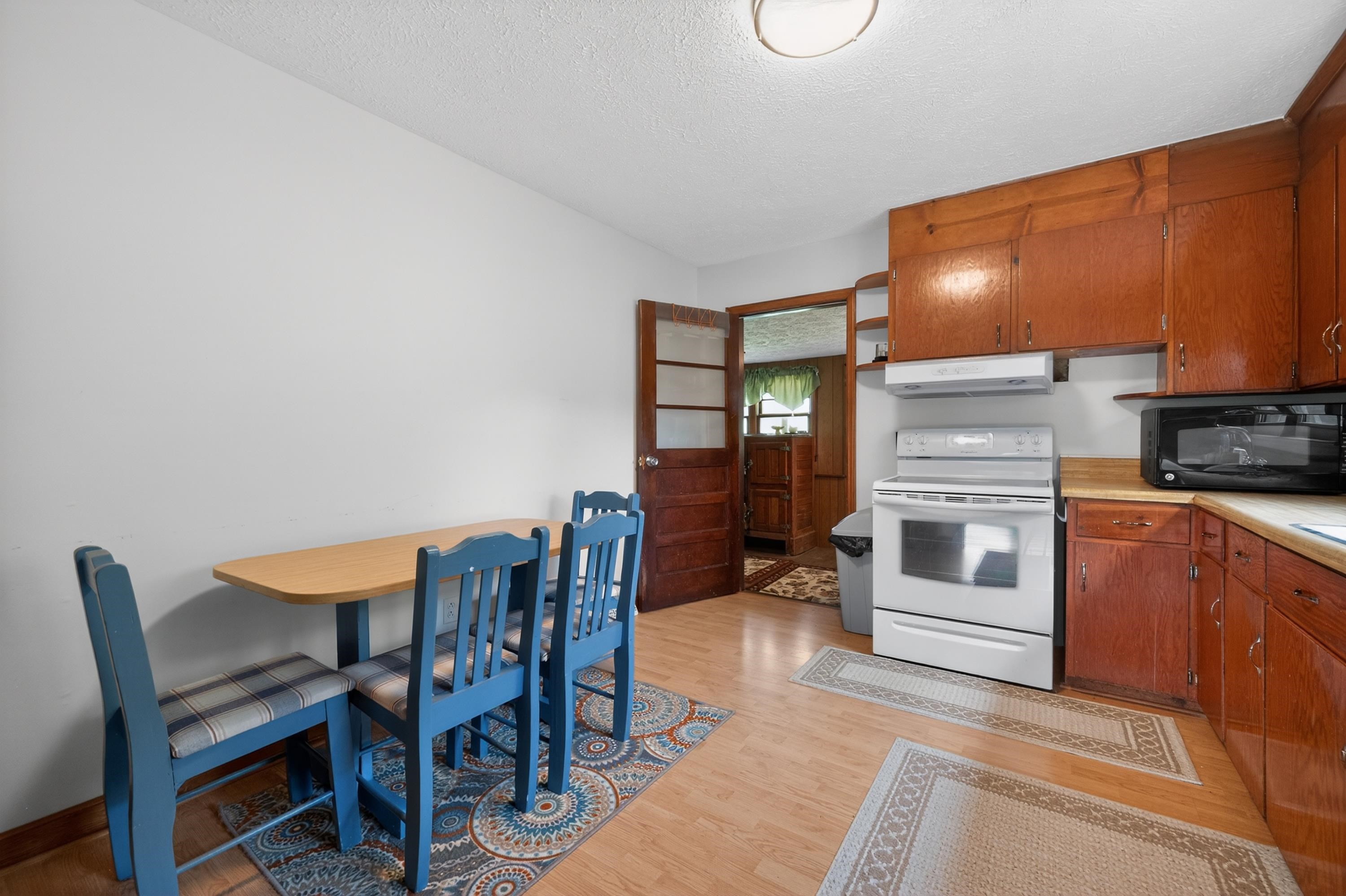 10653 E Blue Grass Trail Bland VA 24315