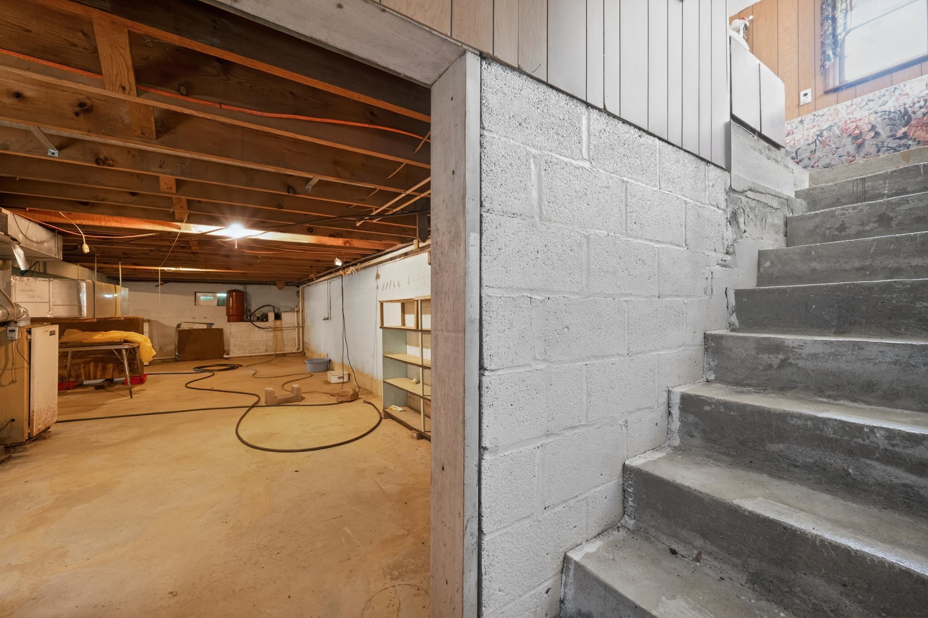 10653 E Blue Grass Trail Bland VA 24315