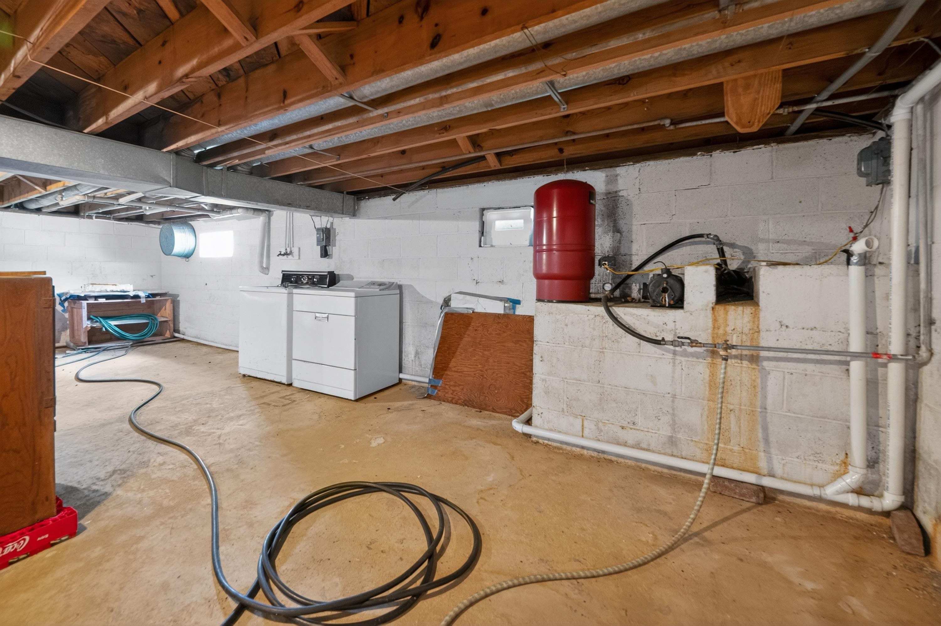 10653 E Blue Grass Trail Bland VA 24315