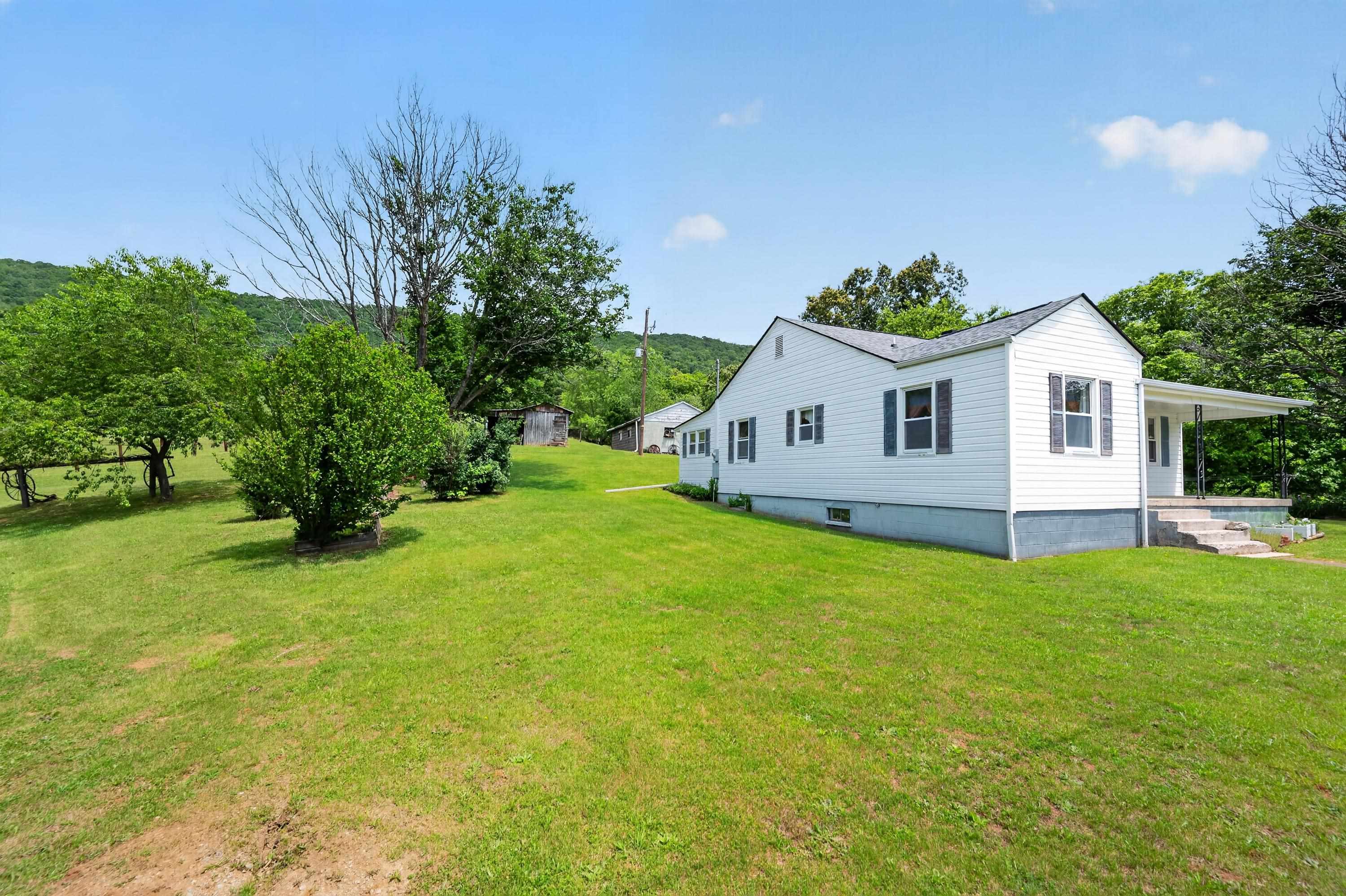 10653 E Blue Grass Trail Bland VA 24315