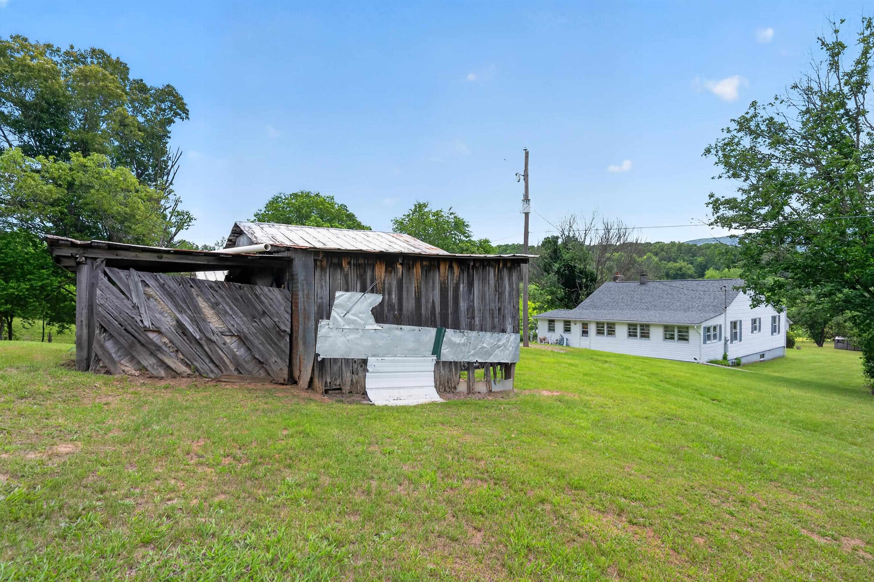 10653 E Blue Grass Trail Bland VA 24315