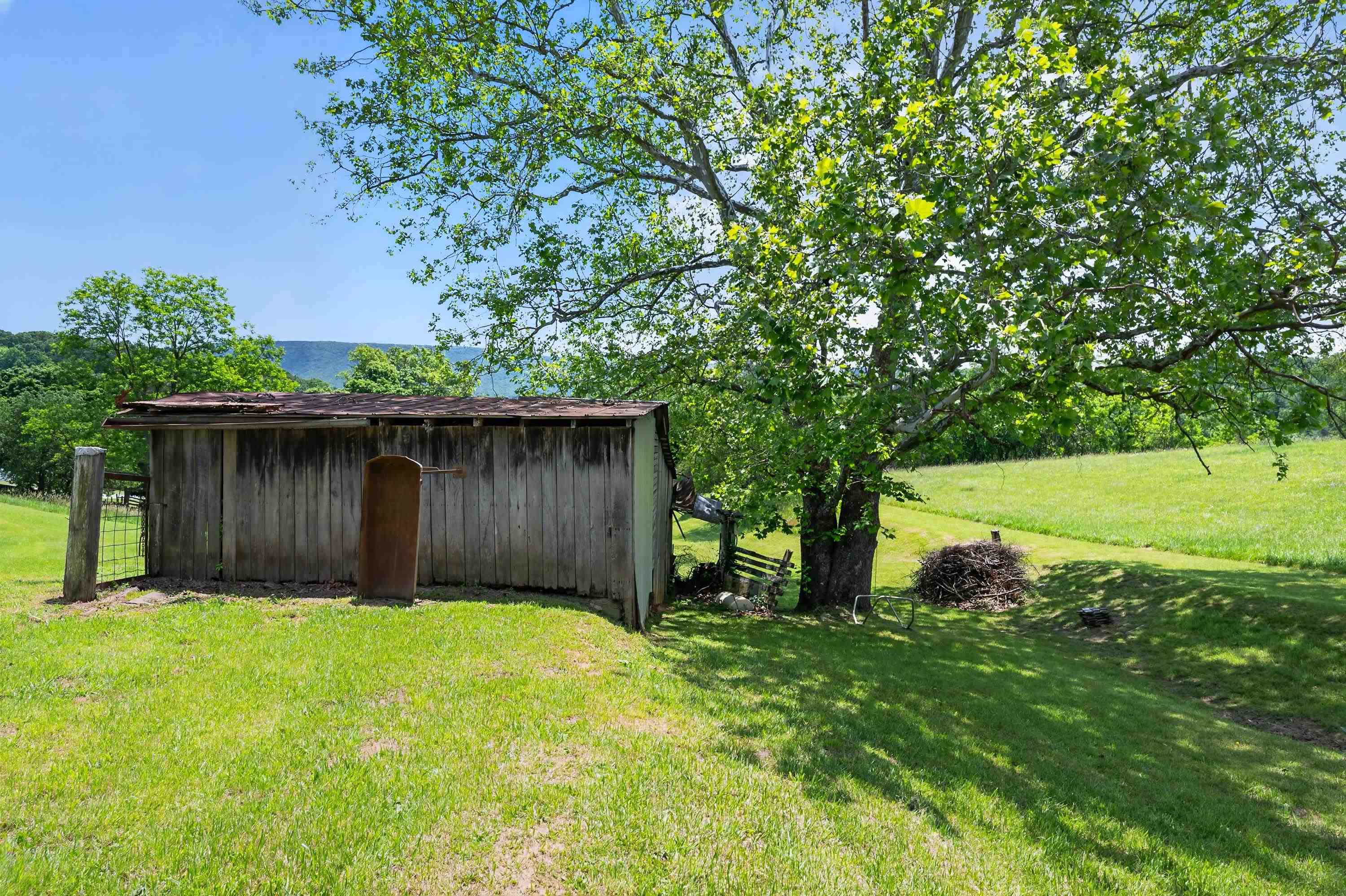 10653 E Blue Grass Trail Bland VA 24315