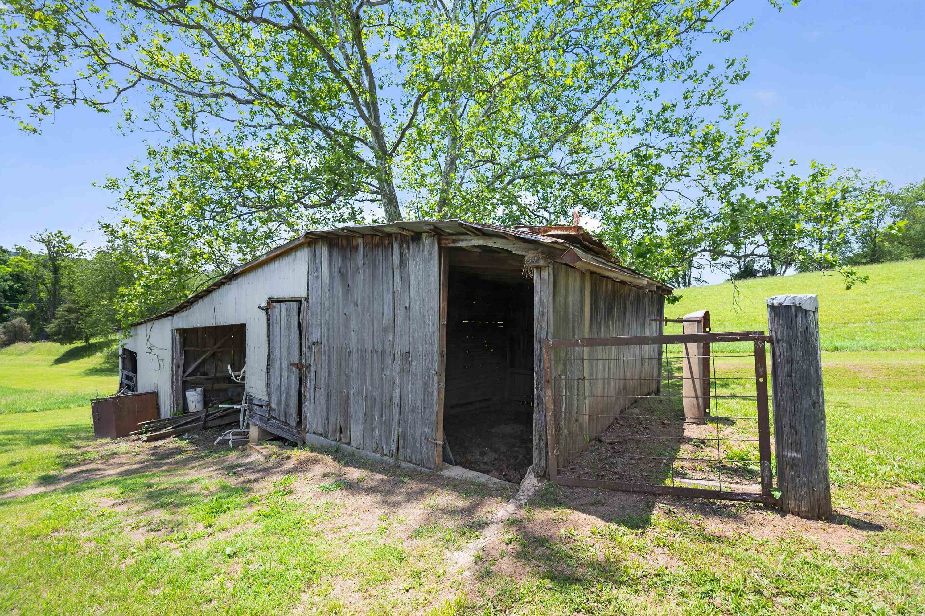 10653 E Blue Grass Trail Bland VA 24315