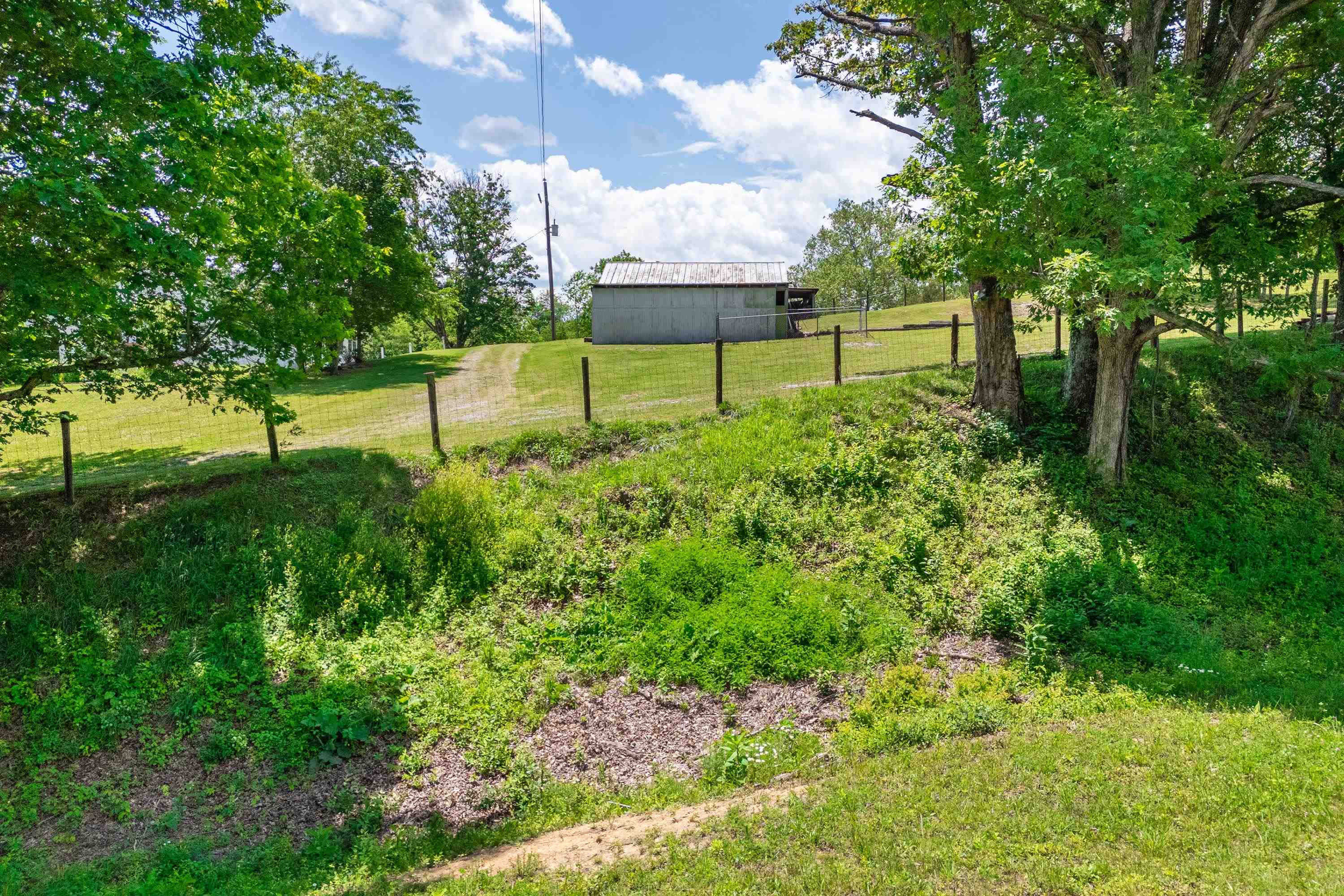 10653 E Blue Grass Trail Bland VA 24315
