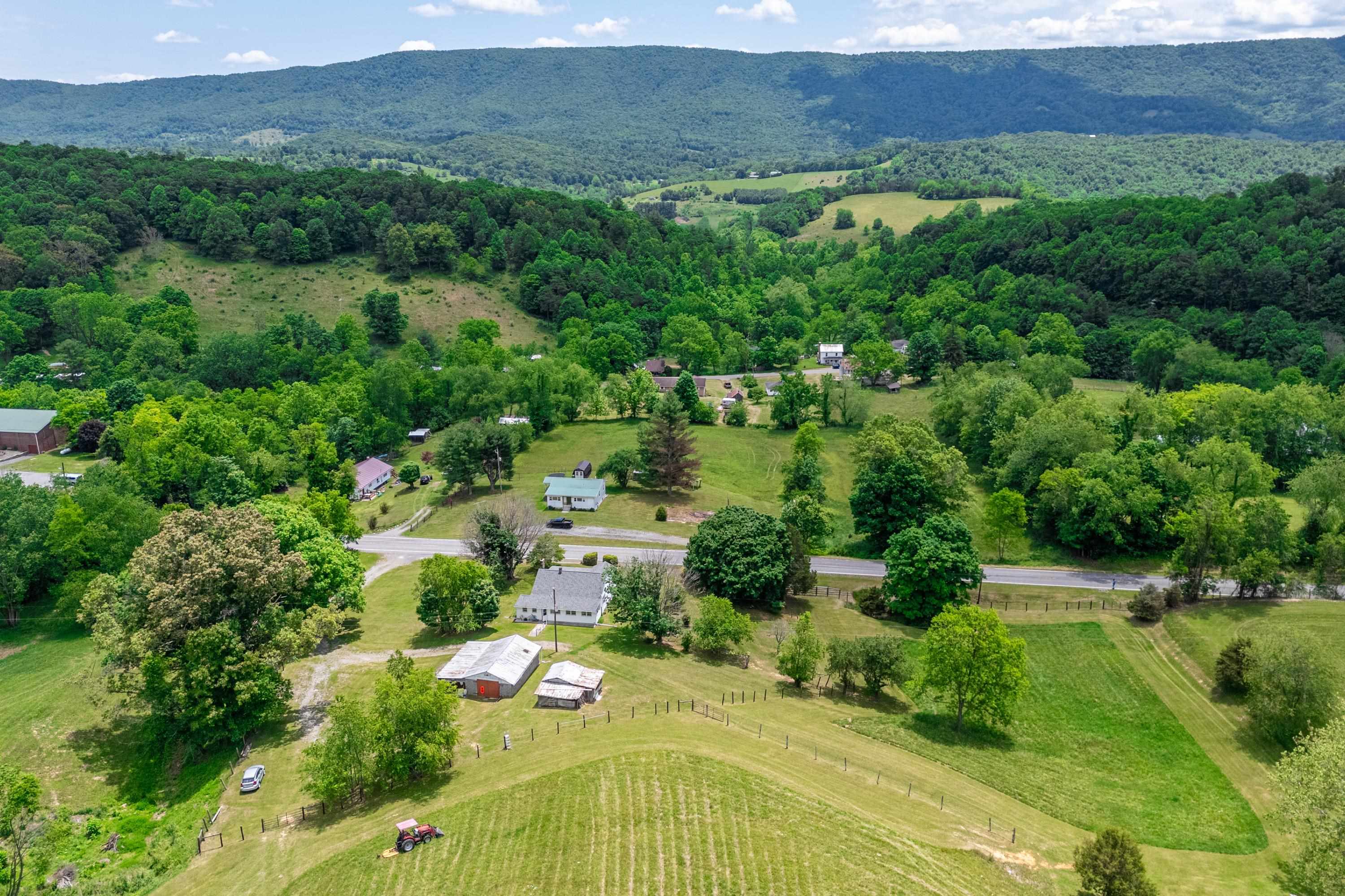 10653 E Blue Grass Trail Bland VA 24315