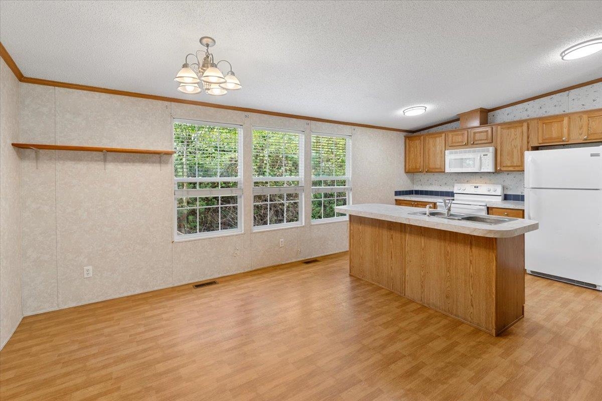4245 Draper Valley Road Draper VA 24324