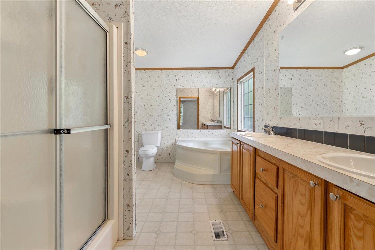 4245 Draper Valley Road Draper VA 24324