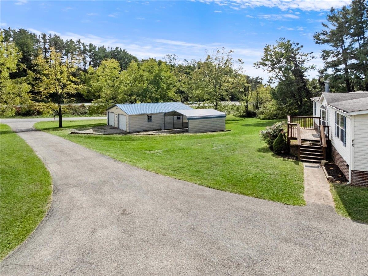 4245 Draper Valley Road Draper VA 24324