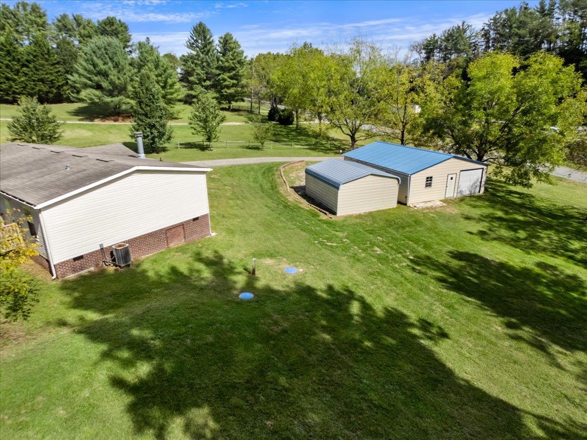 4245 Draper Valley Road Draper VA 24324