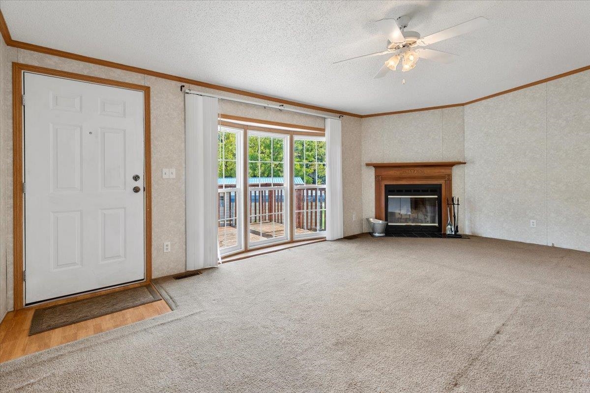 4245 Draper Valley Road Draper VA 24324