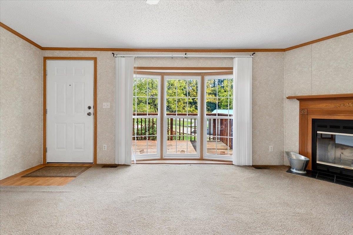 4245 Draper Valley Road Draper VA 24324