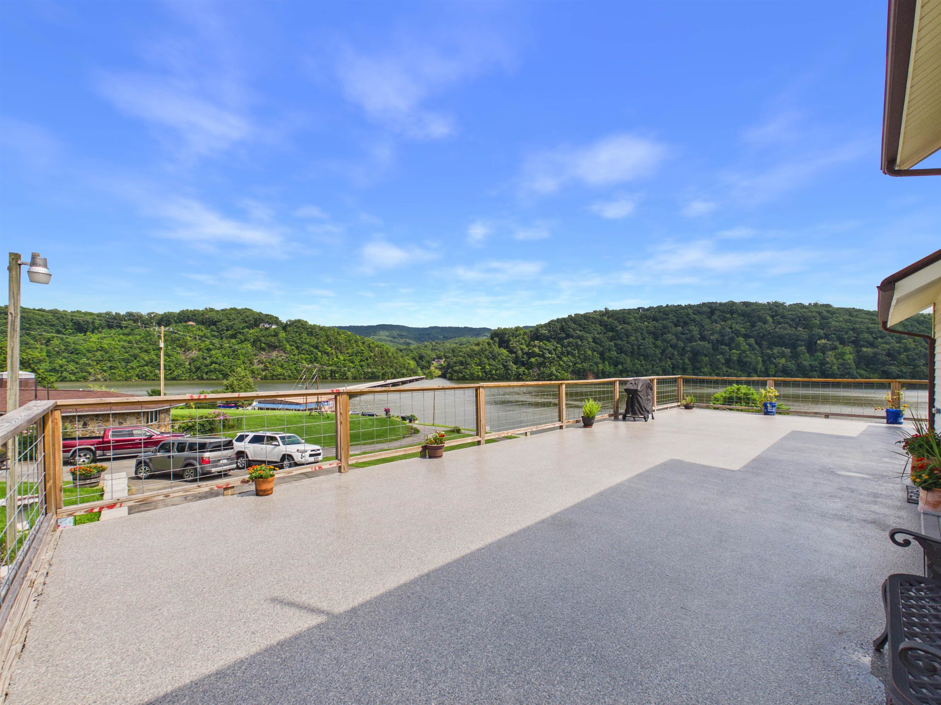 2487 Lowmans Ferry Road Pulaski VA 24301
