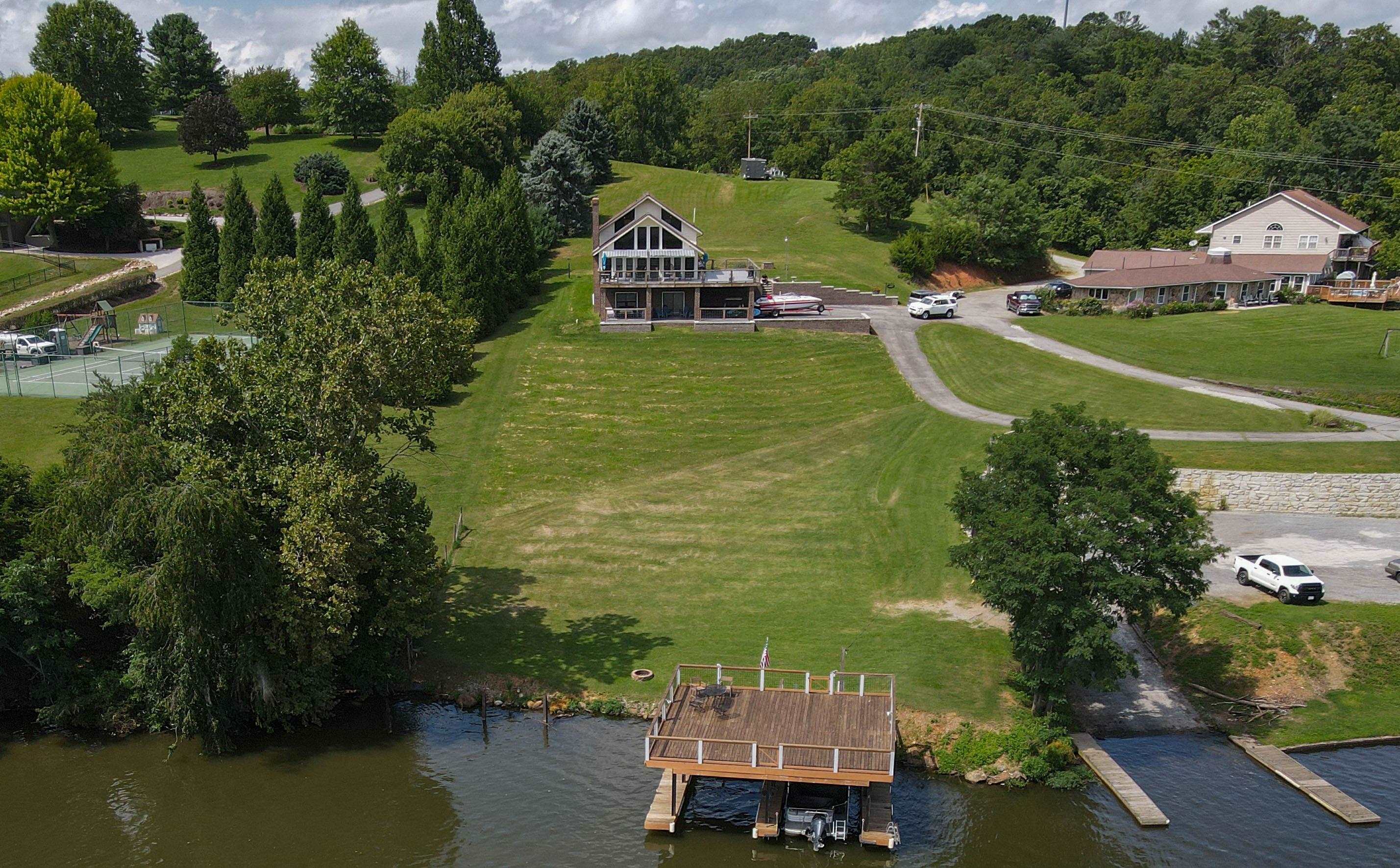2487 Lowmans Ferry Road Pulaski VA 24301