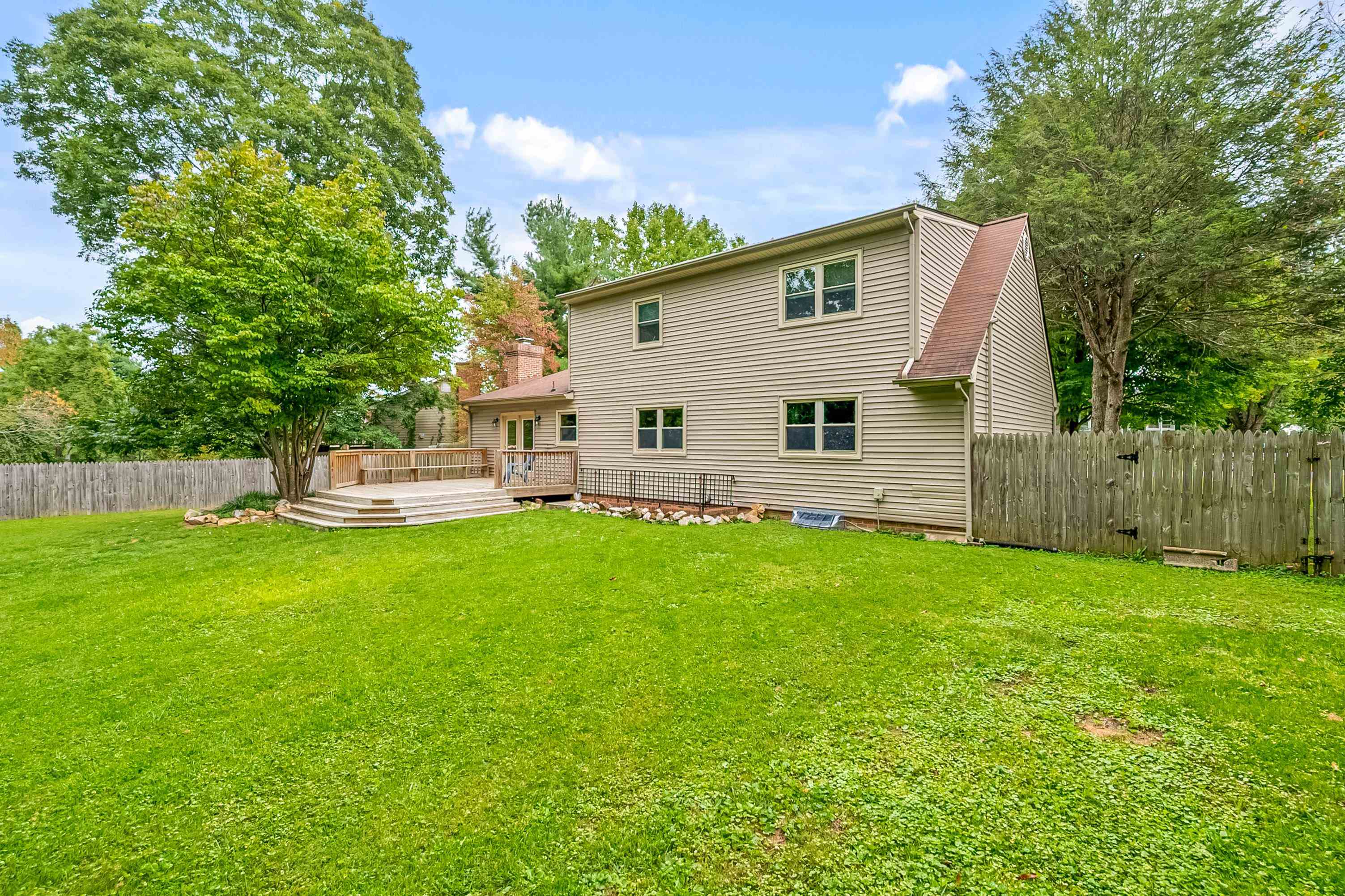 806 Horseshoe Lane Blacksburg VA 24060