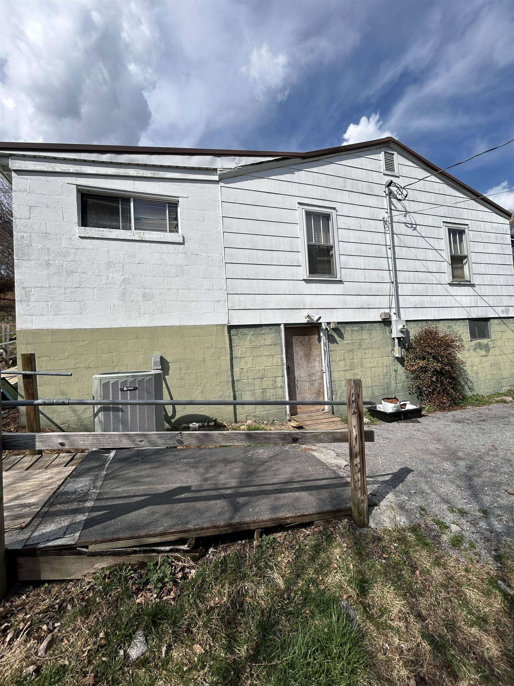 269 Vickey Drive Richlands VA 24641