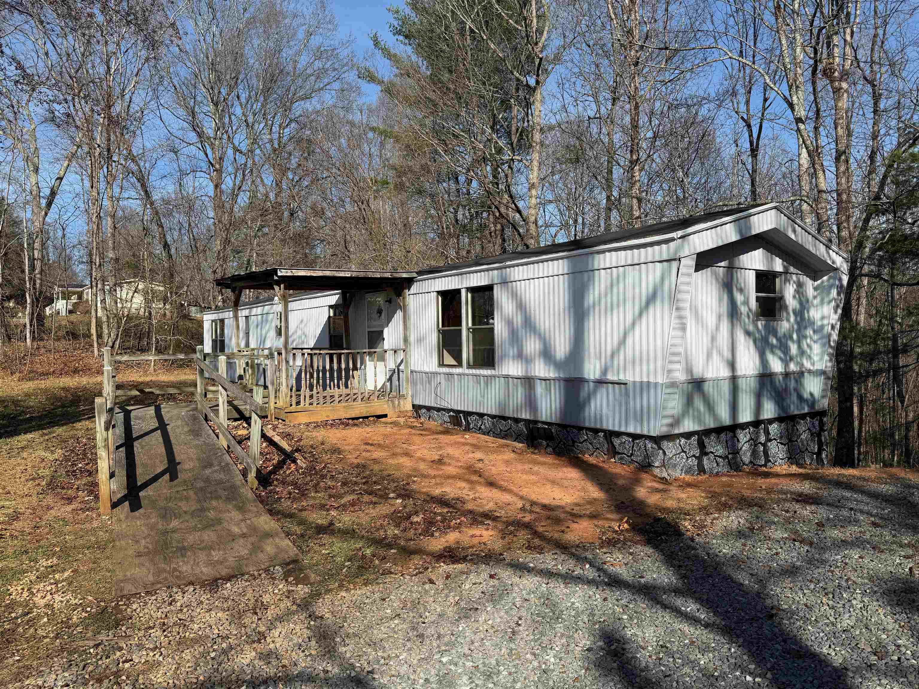 303 Flatridge Road Cana VA 24317