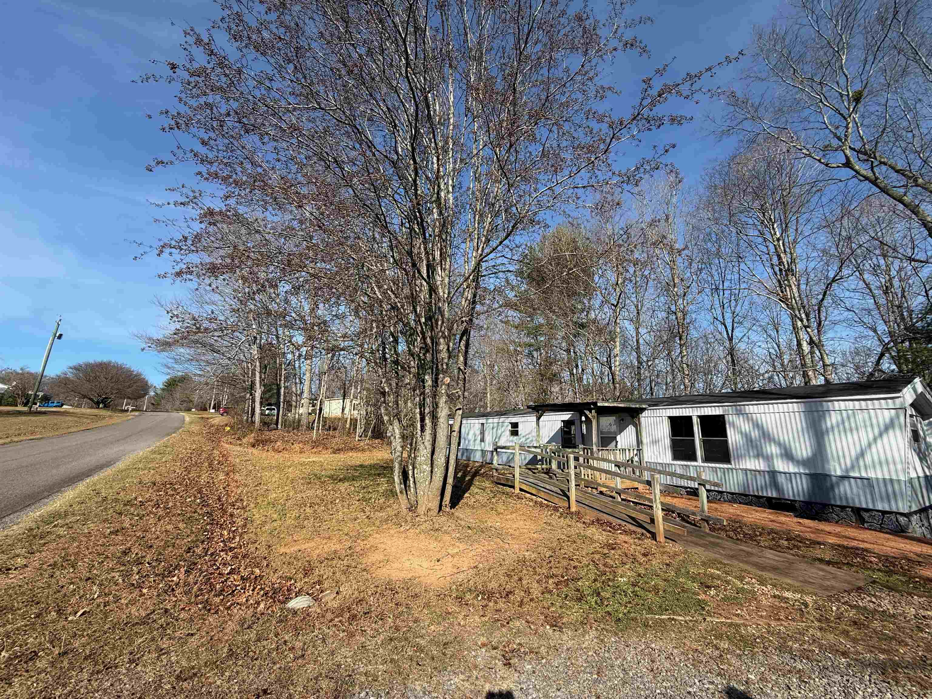 303 Flatridge Road Cana VA 24317