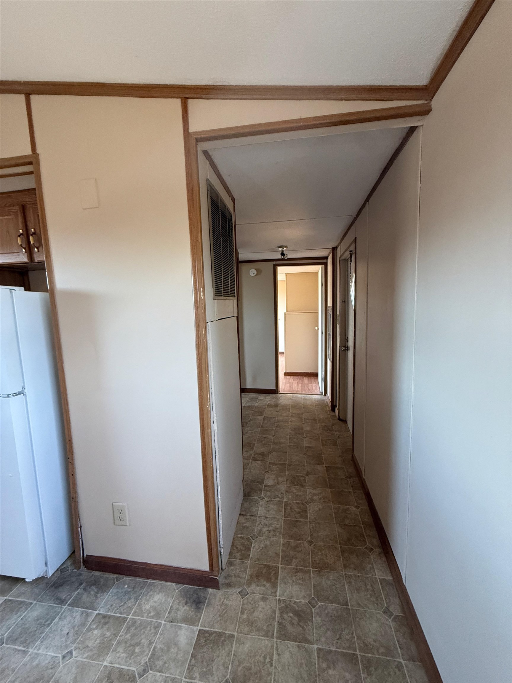 303 Flatridge Road Cana VA 24317