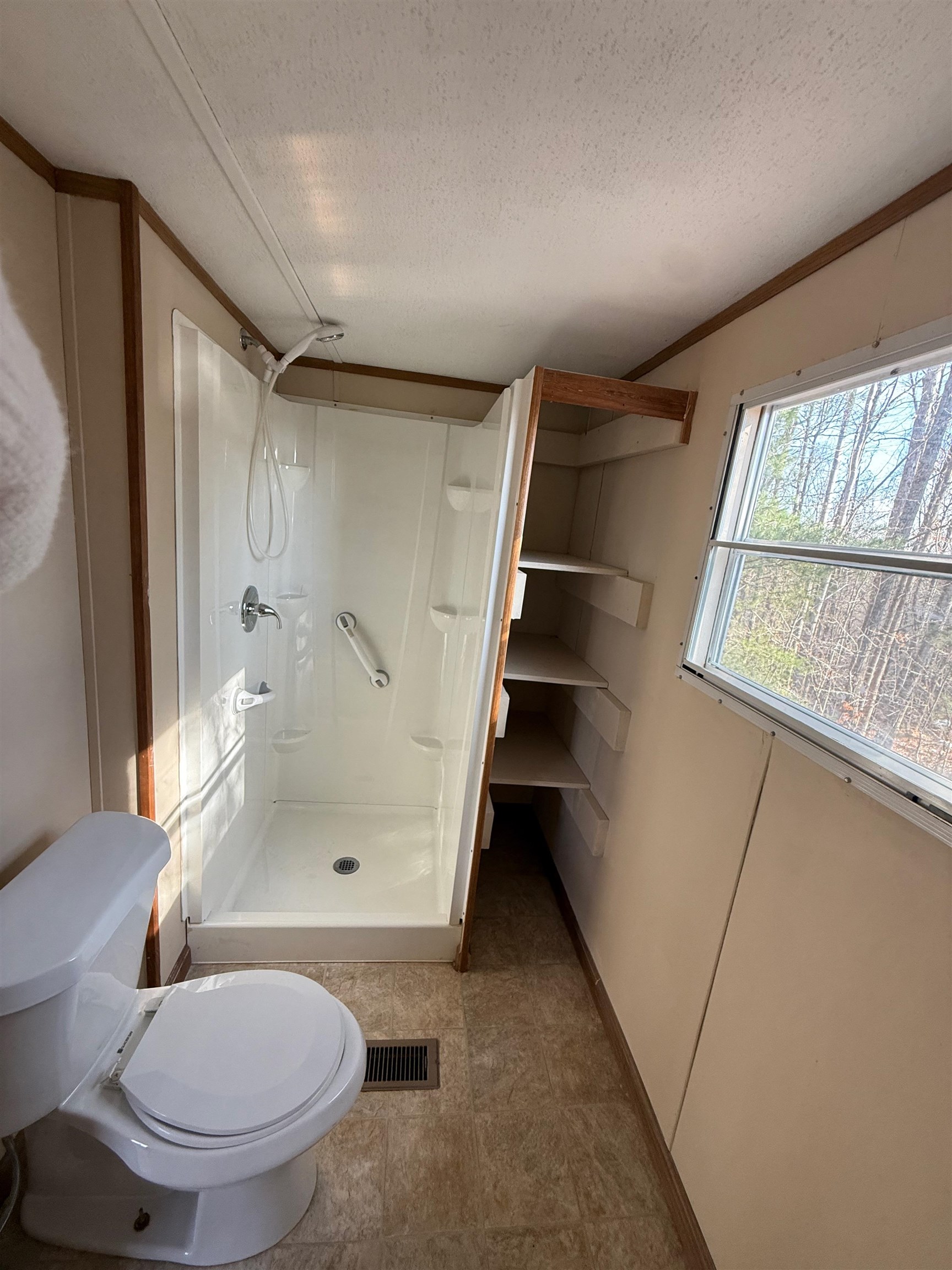 303 Flatridge Road Cana VA 24317