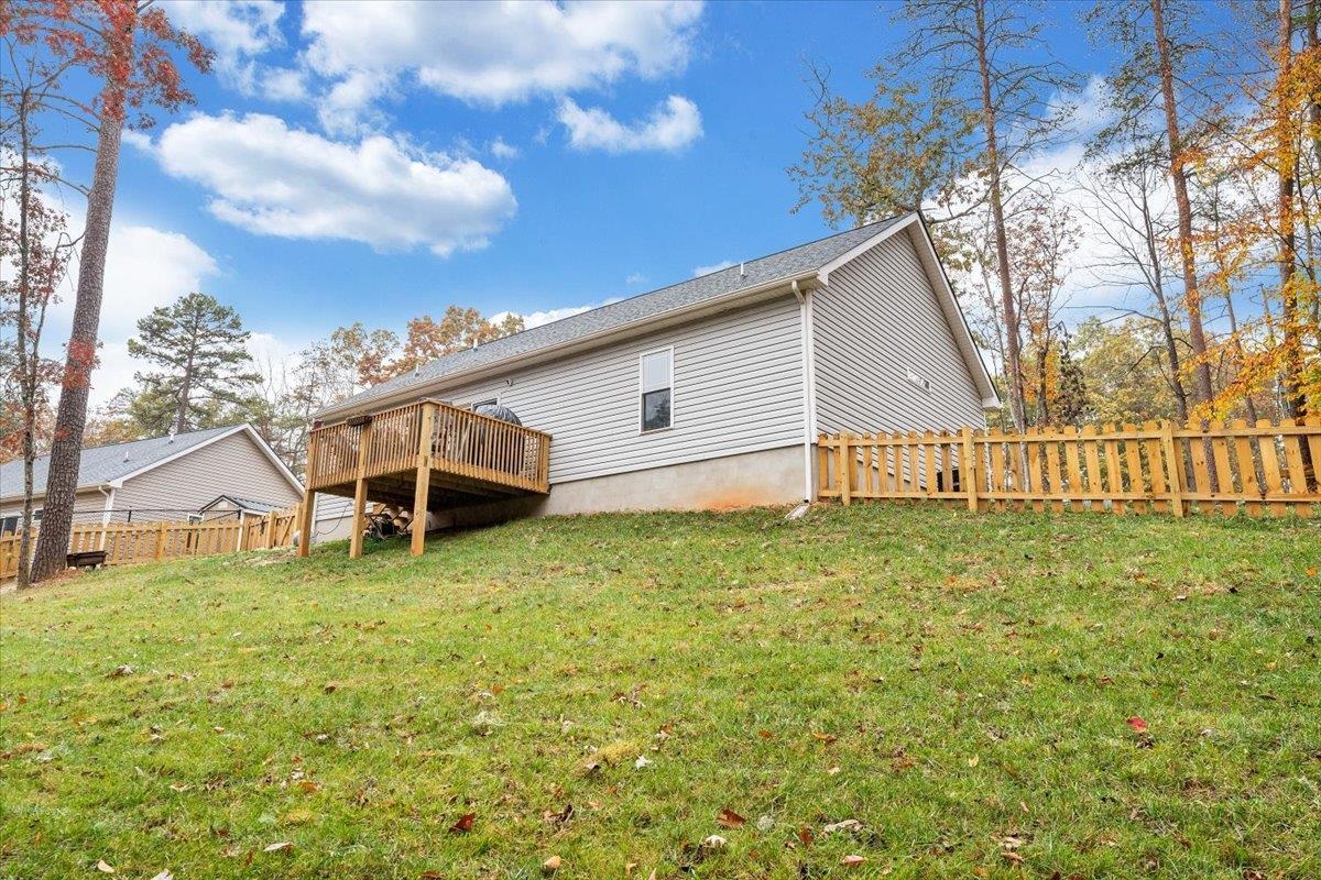 107 Pine Ridge Drive Hardy VA 24101