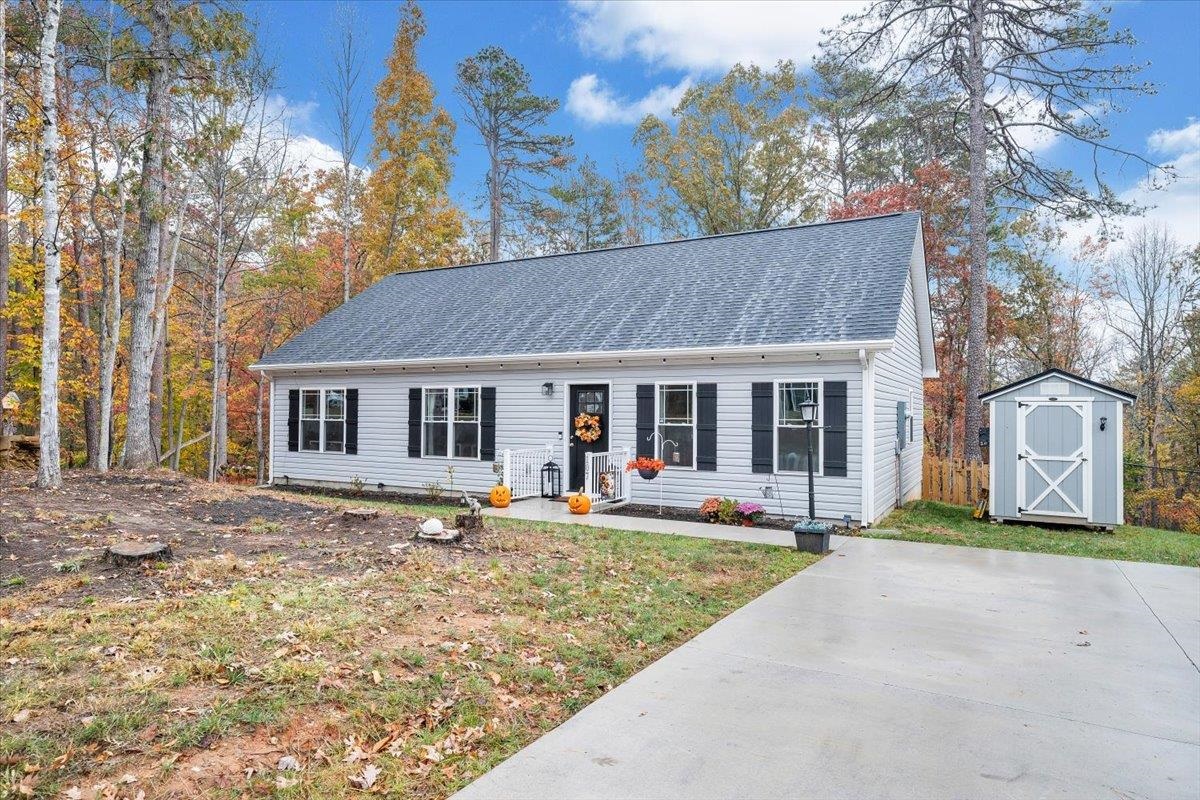 107 Pine Ridge Drive Hardy VA 24101