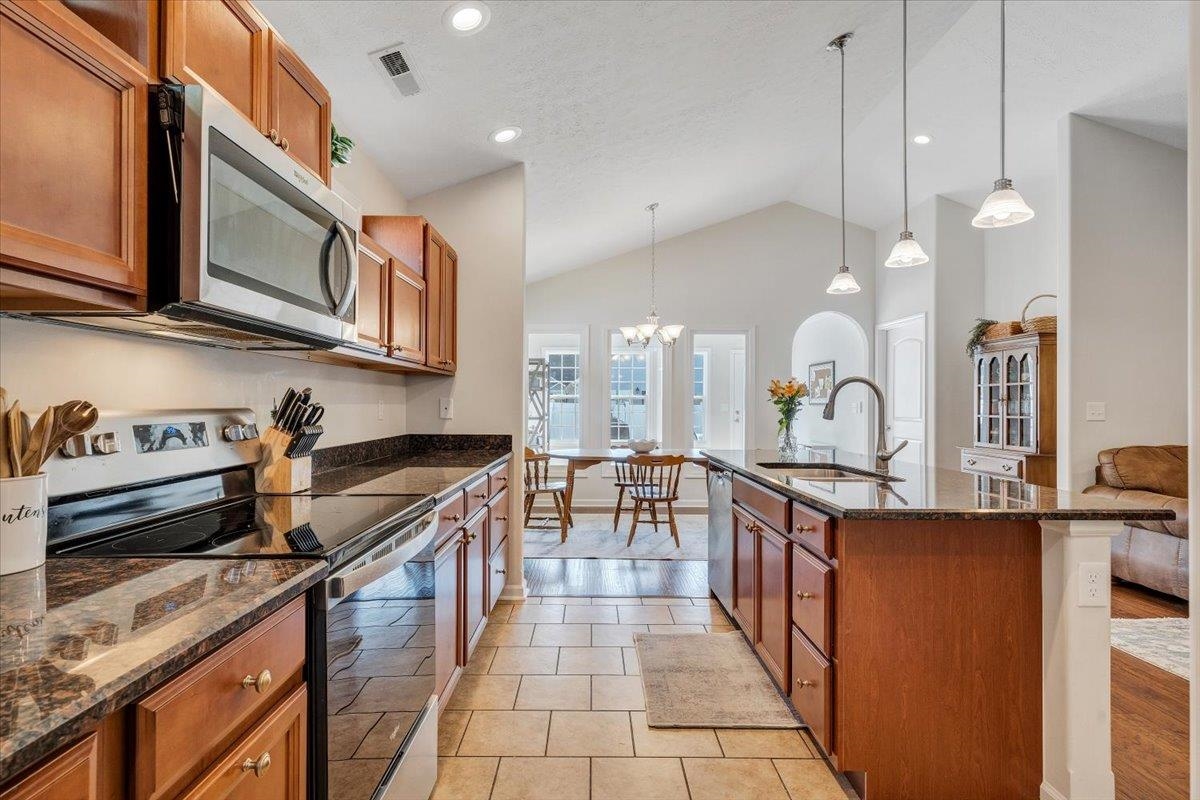 313 Jeffries Drive Radford VA 24141