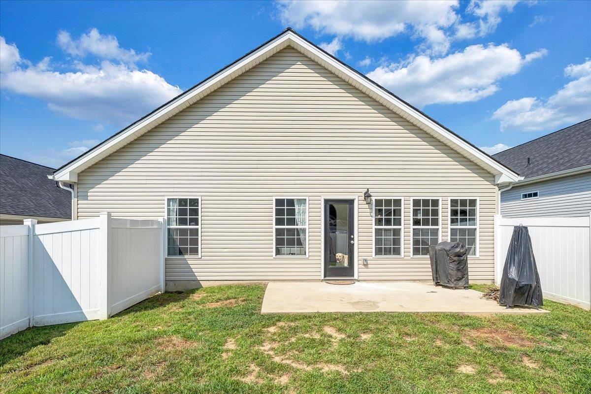 313 Jeffries Drive Radford VA 24141