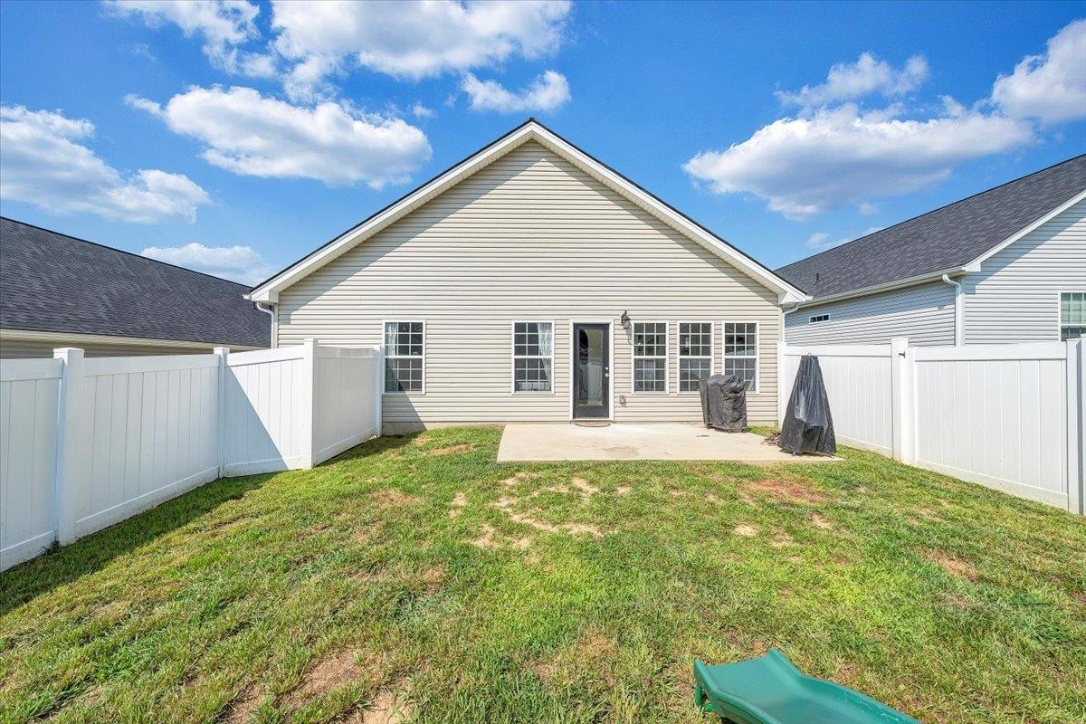 313 Jeffries Drive Radford VA 24141