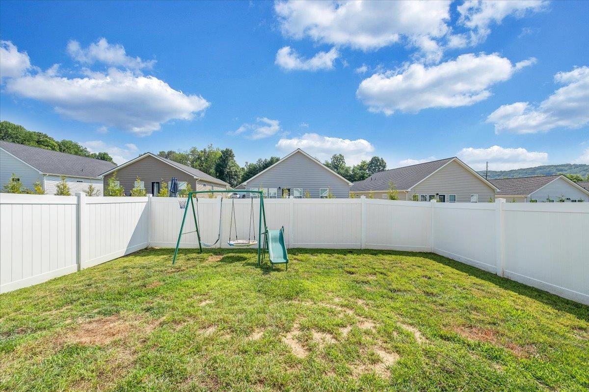 313 Jeffries Drive Radford VA 24141