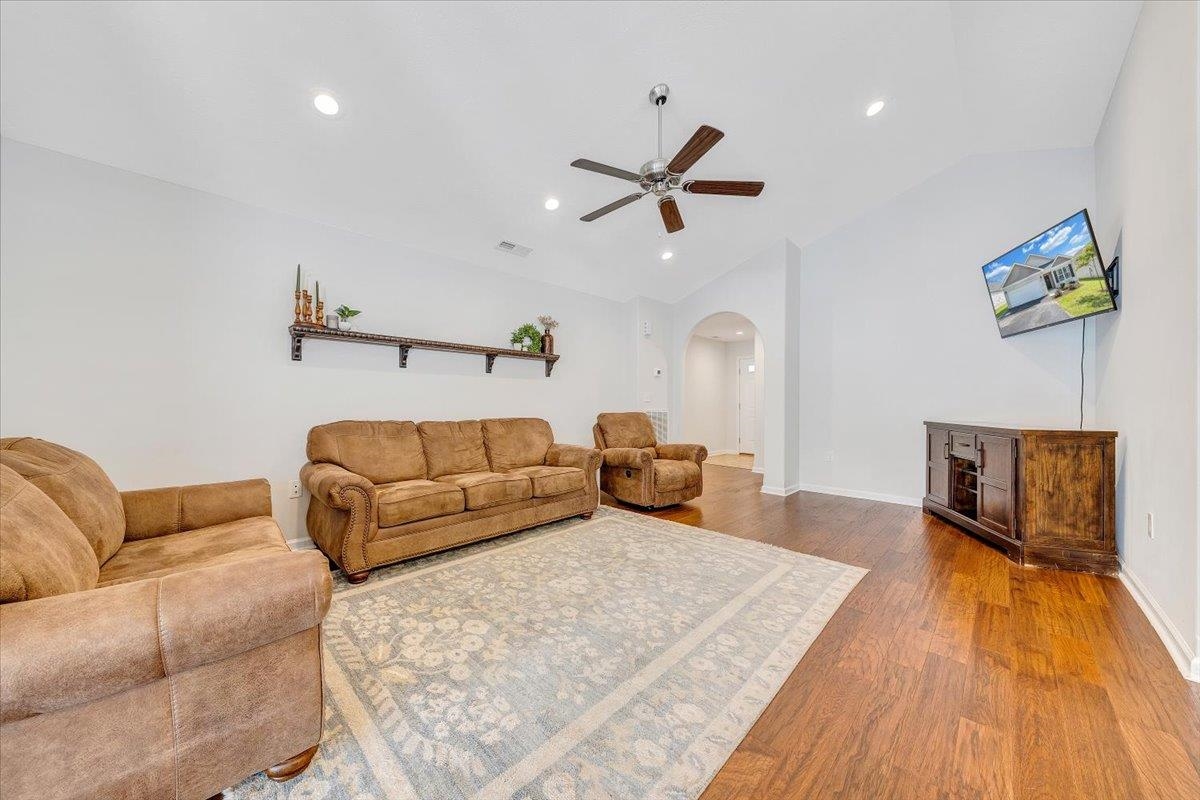 313 Jeffries Drive Radford VA 24141