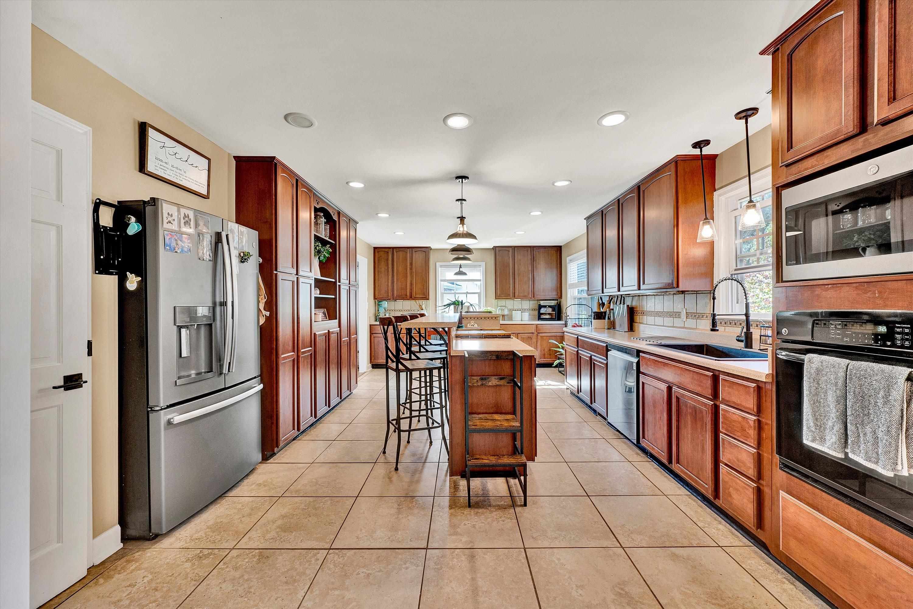 1307 Hopkins Drive Pulaski VA 24301