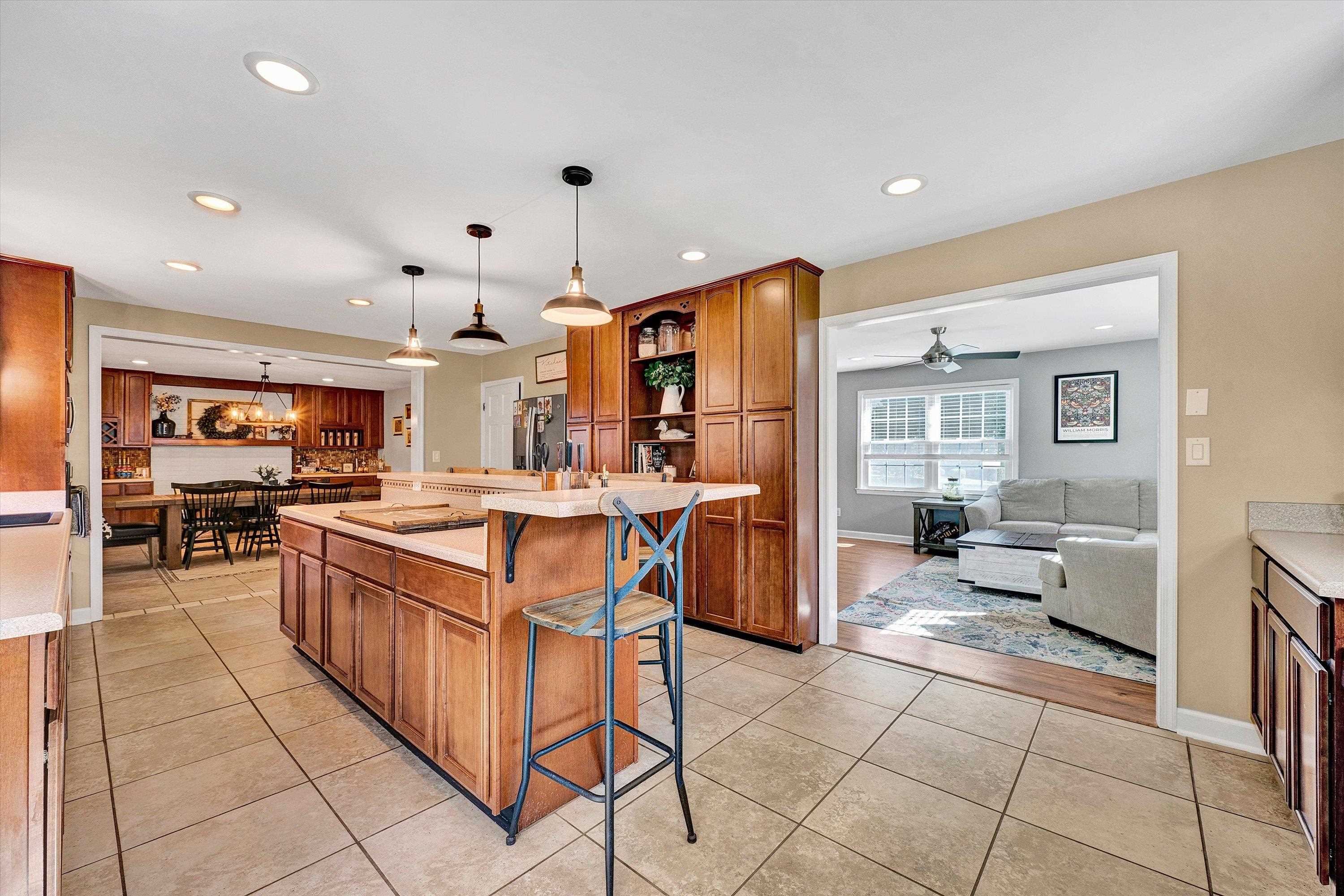 1307 Hopkins Drive Pulaski VA 24301
