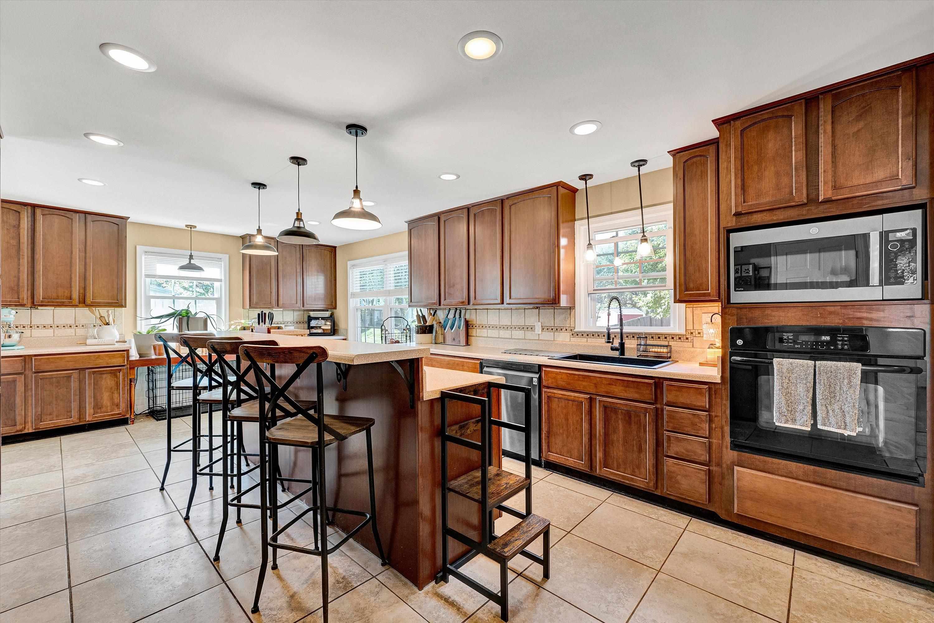 1307 Hopkins Drive Pulaski VA 24301