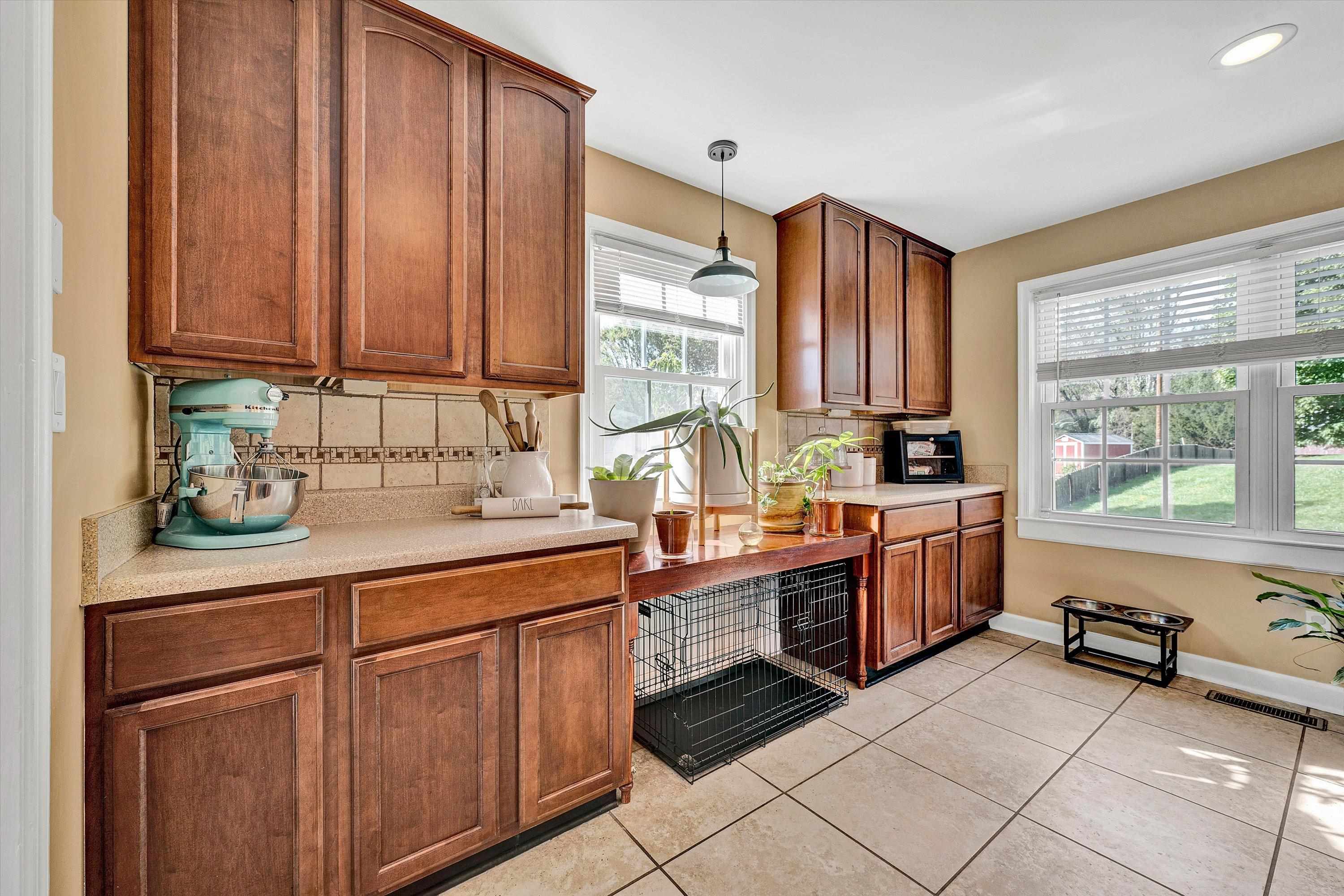 1307 Hopkins Drive Pulaski VA 24301