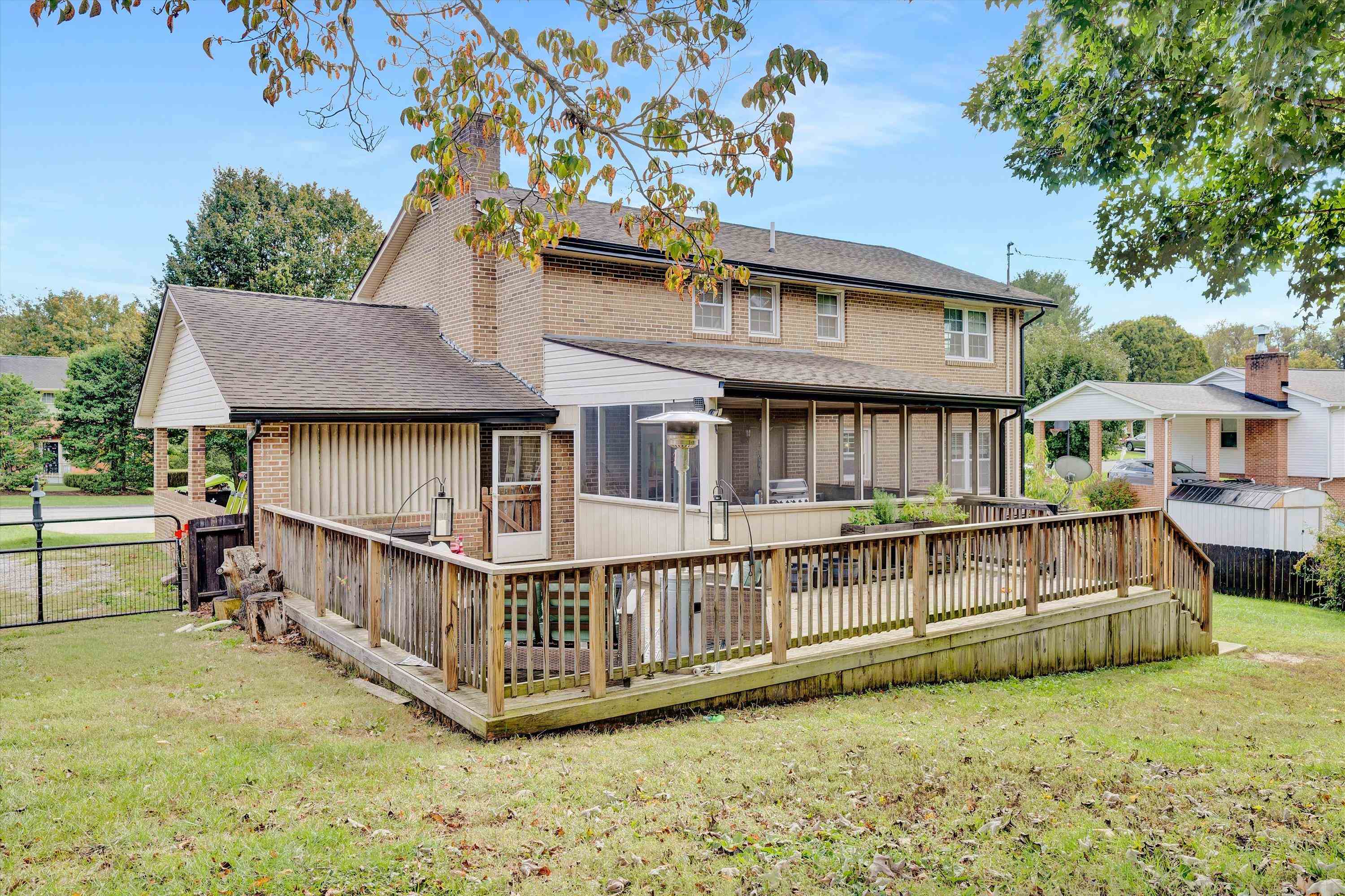 1307 Hopkins Drive Pulaski VA 24301