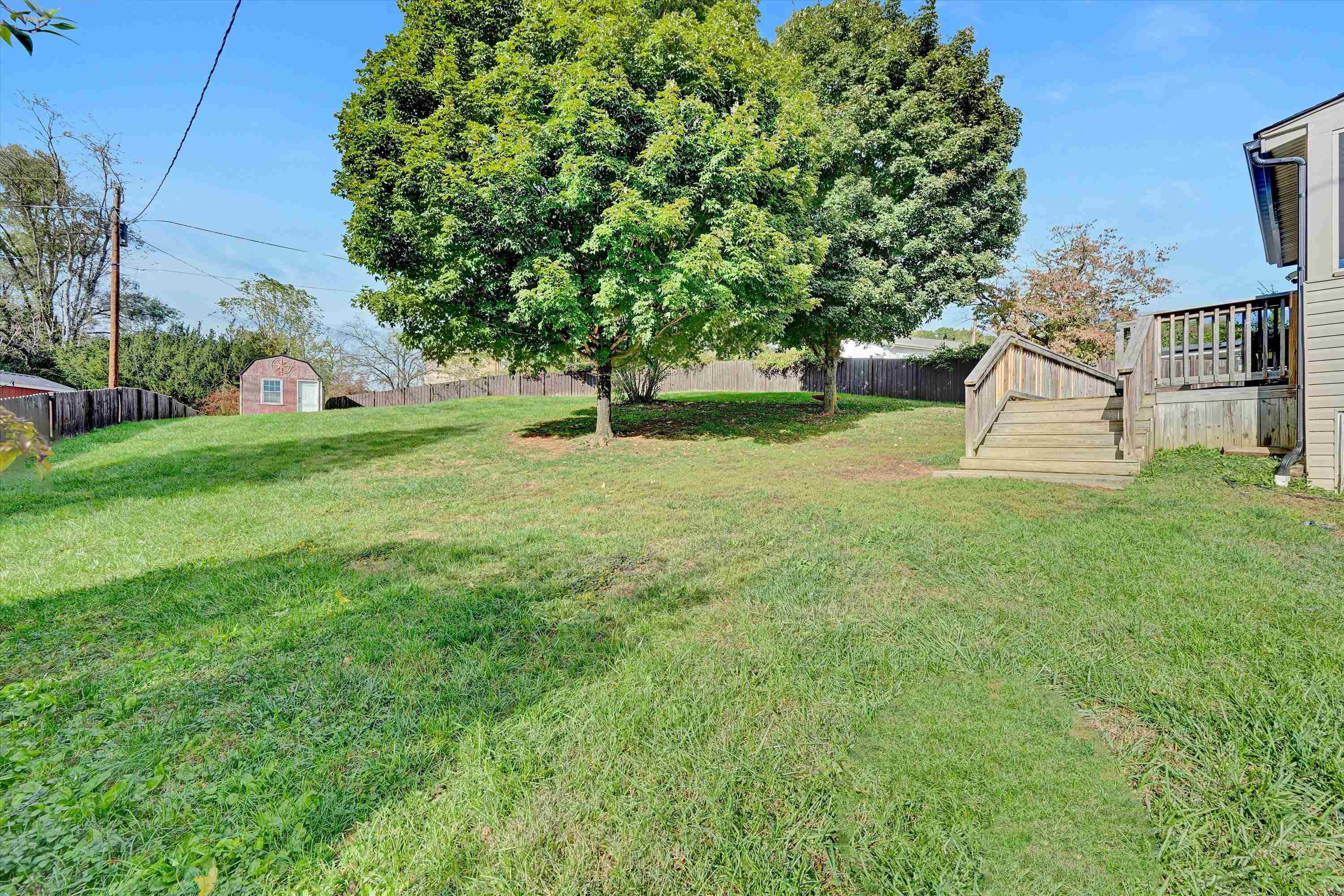 1307 Hopkins Drive Pulaski VA 24301