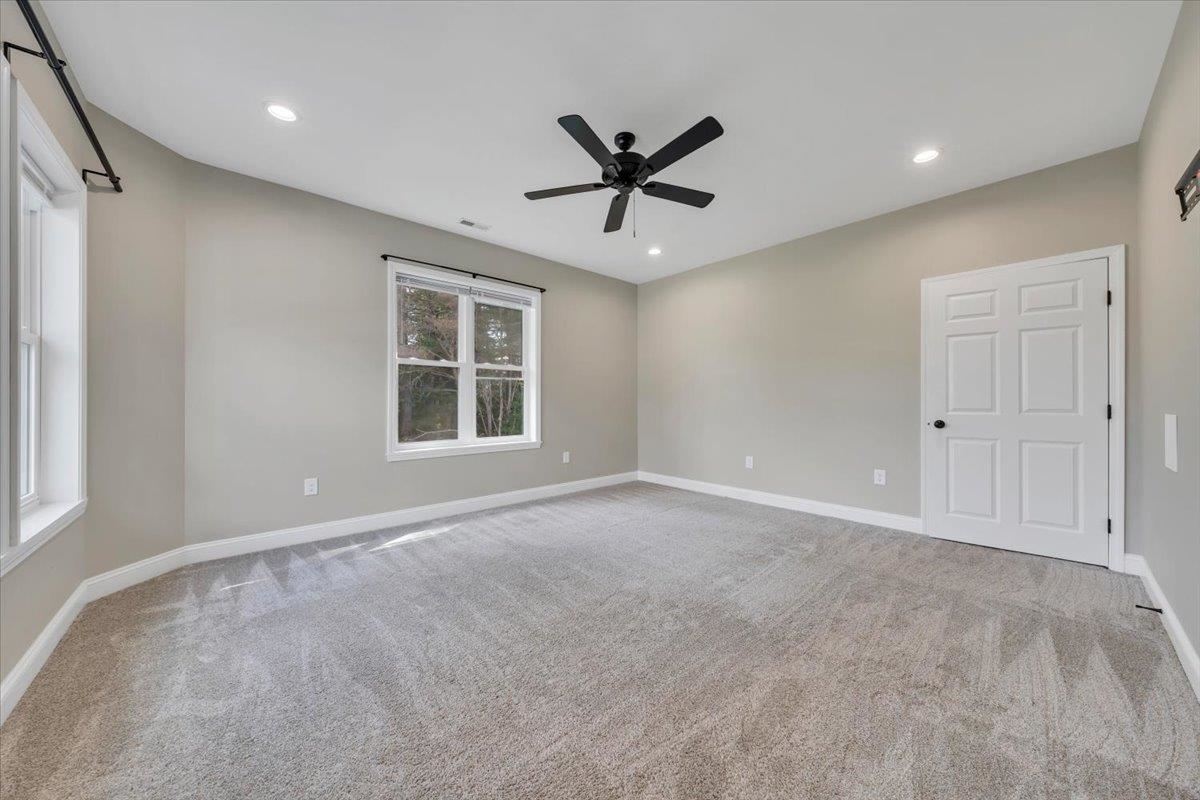 3202-3204 Mathews Lane Blacksburg VA 24060