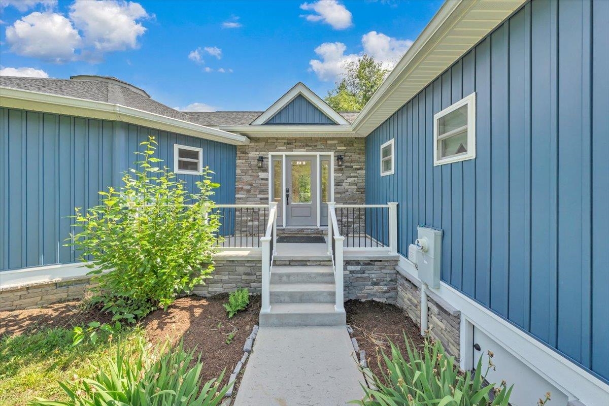 3202-3204 Mathews Lane Blacksburg VA 24060
