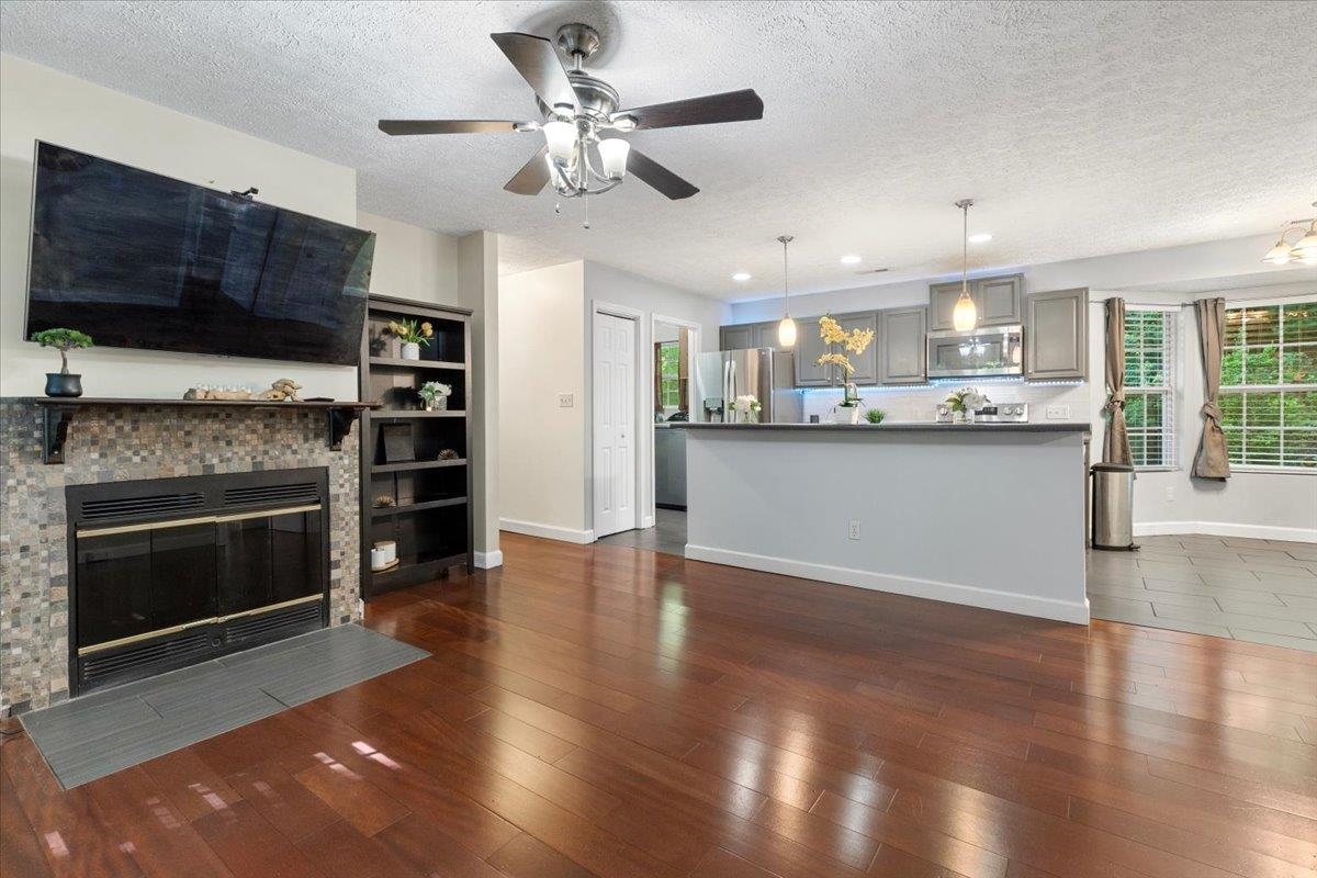 2271 Ridgeview Road NW Floyd VA 24091