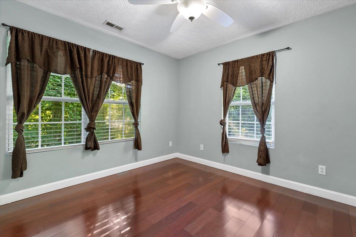2271 Ridgeview Road NW Floyd VA 24091