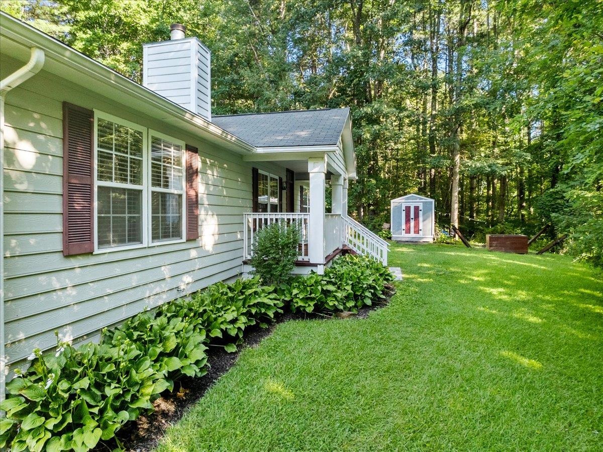 2271 Ridgeview Road NW Floyd VA 24091