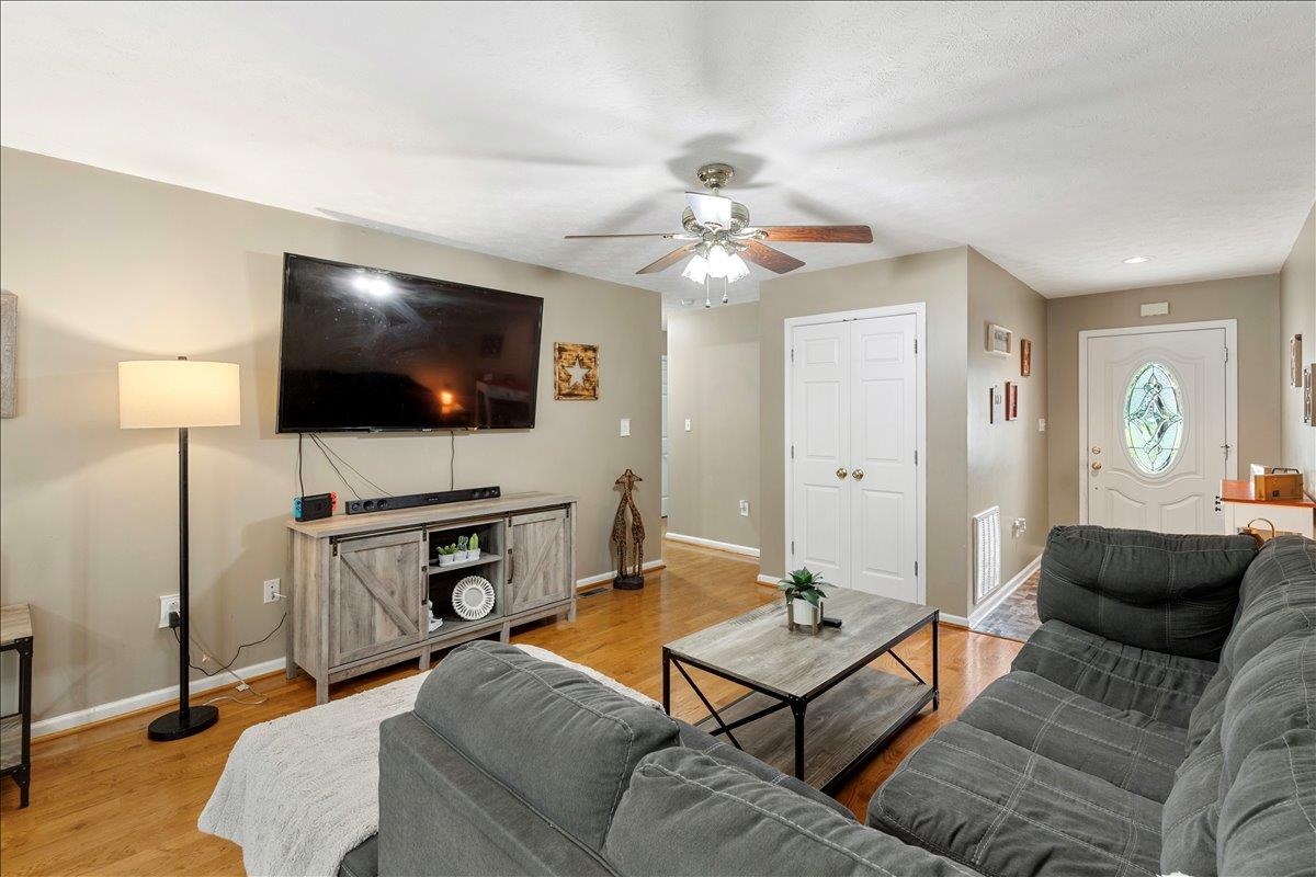 408 Giles Avenue Dublin VA 24084