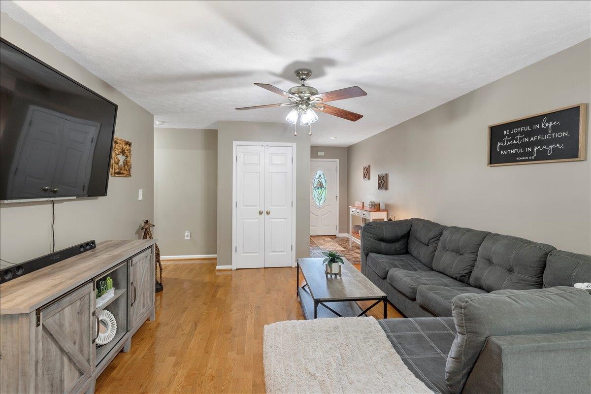 408 Giles Avenue Dublin VA 24084