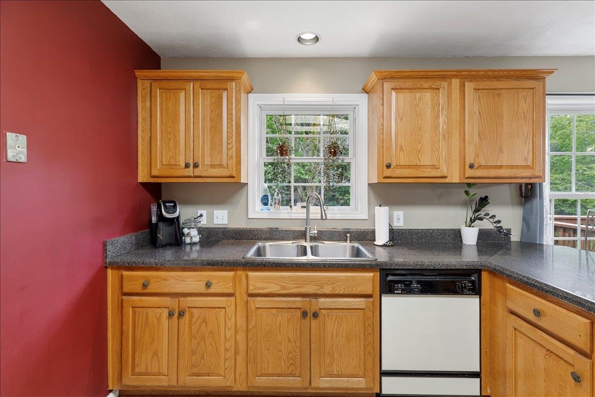 408 Giles Avenue Dublin VA 24084
