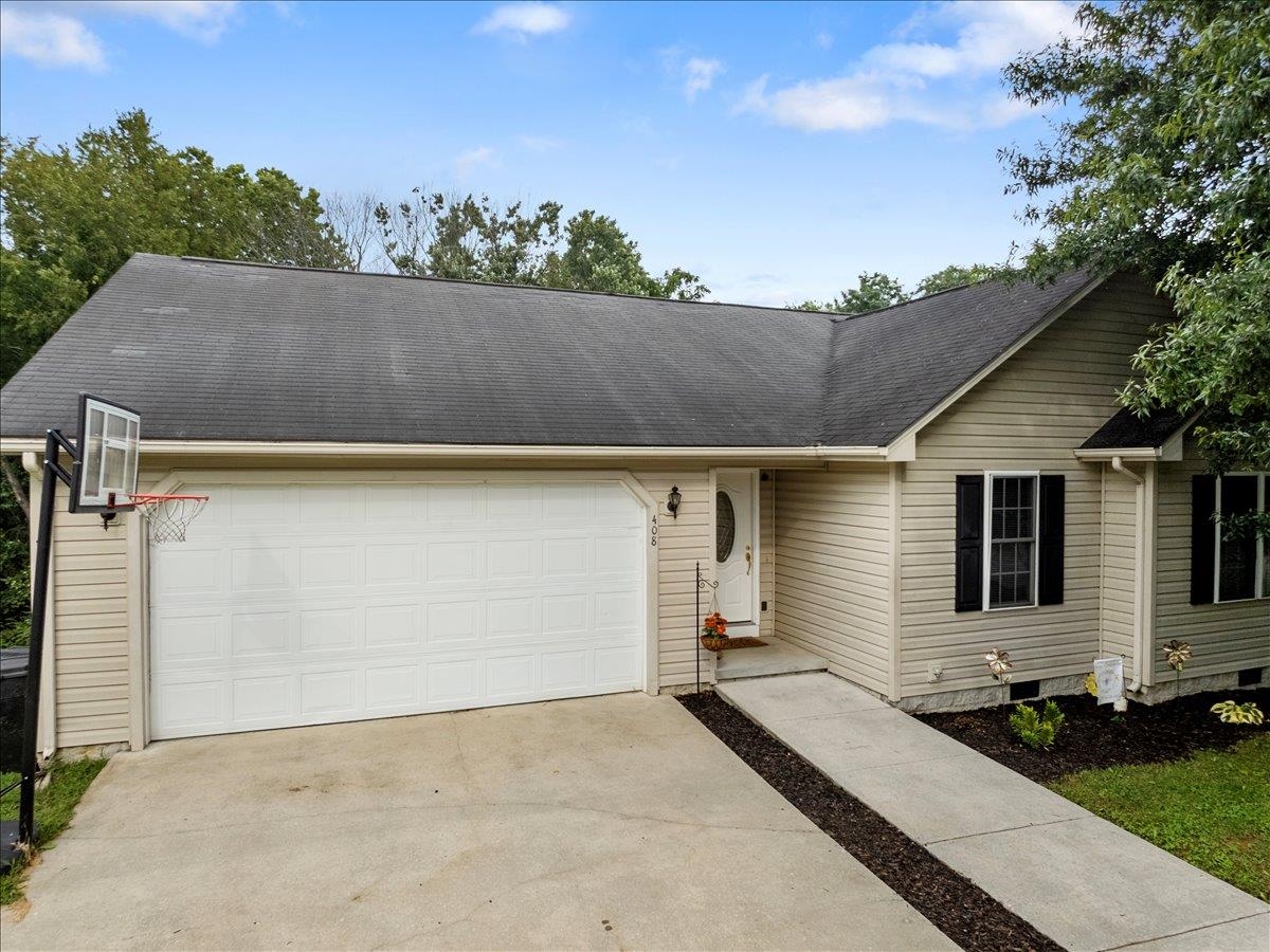 408 Giles Avenue Dublin VA 24084